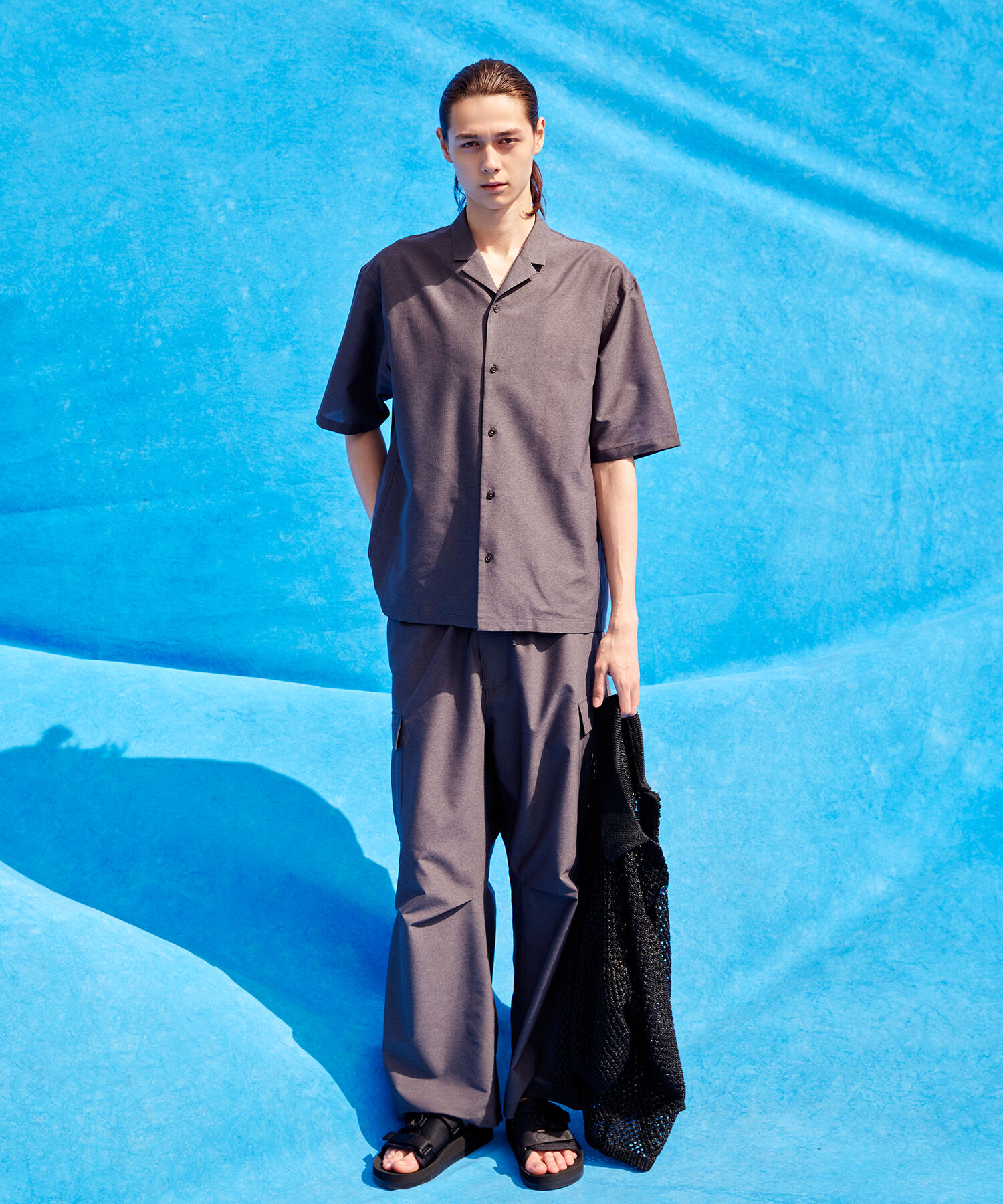 ADAM ET ROPE'「【(F)LIGHT/フライト】超軽量 ワイド イージー カーゴパンツ / 速乾 / ストレッチ / イージーケア」|カーゴ|