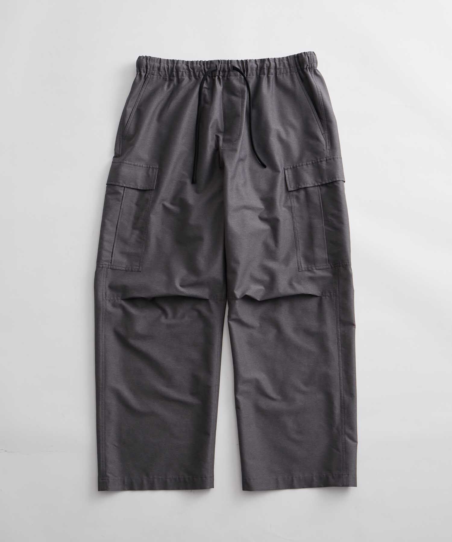 ADAM ET ROPE'「【(F)LIGHT/フライト】超軽量 ワイド イージー カーゴパンツ / 速乾 / ストレッチ / イージーケア」|カーゴ|