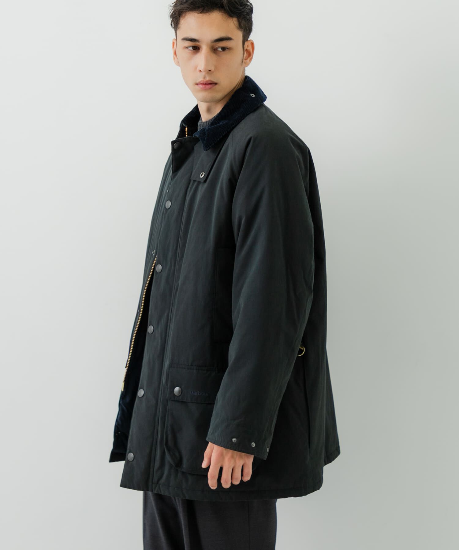 URBAN RESEARCH「『別注』Barbour / URBAN RESEARCH　PADDED OS BEAUFORT」|ノーカラーコート|