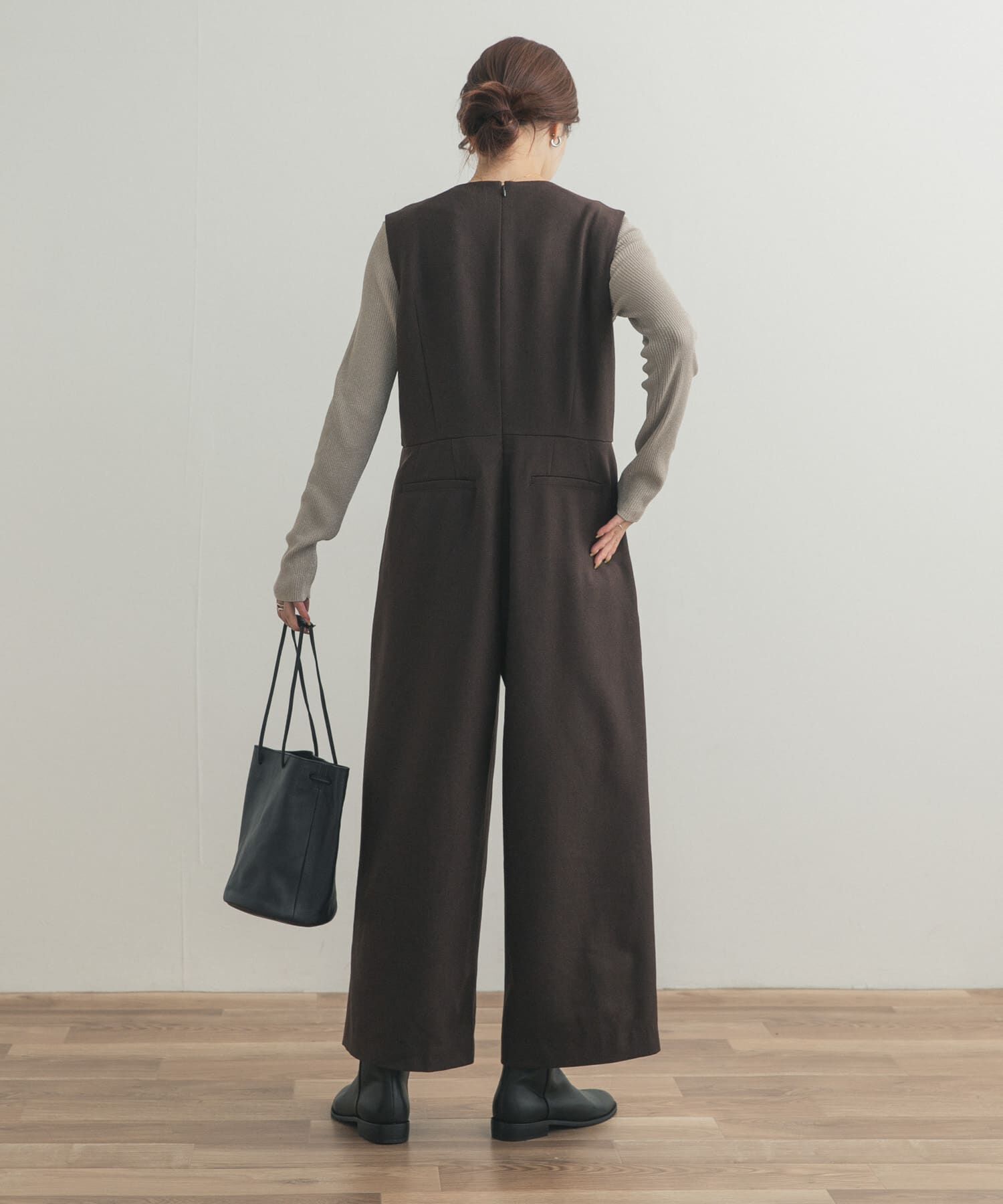 URBAN RESEARCH DOORS「Vネックオールインワン」|ワンピース|