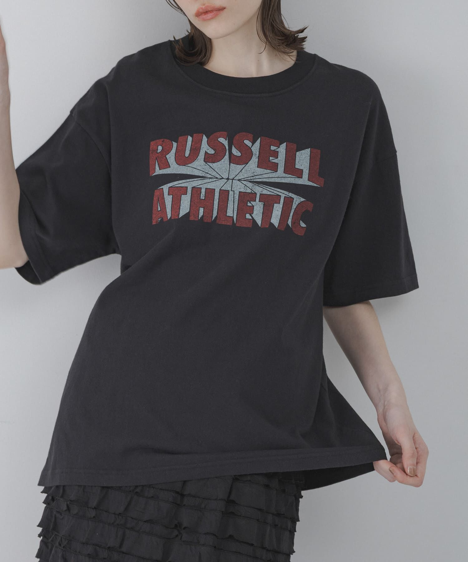 Sonny Label 「『別注』RUSSELL ATHLETIC&times;Sonny Label　ロゴプリントTシャツ」|Tシャツ・カットソー|