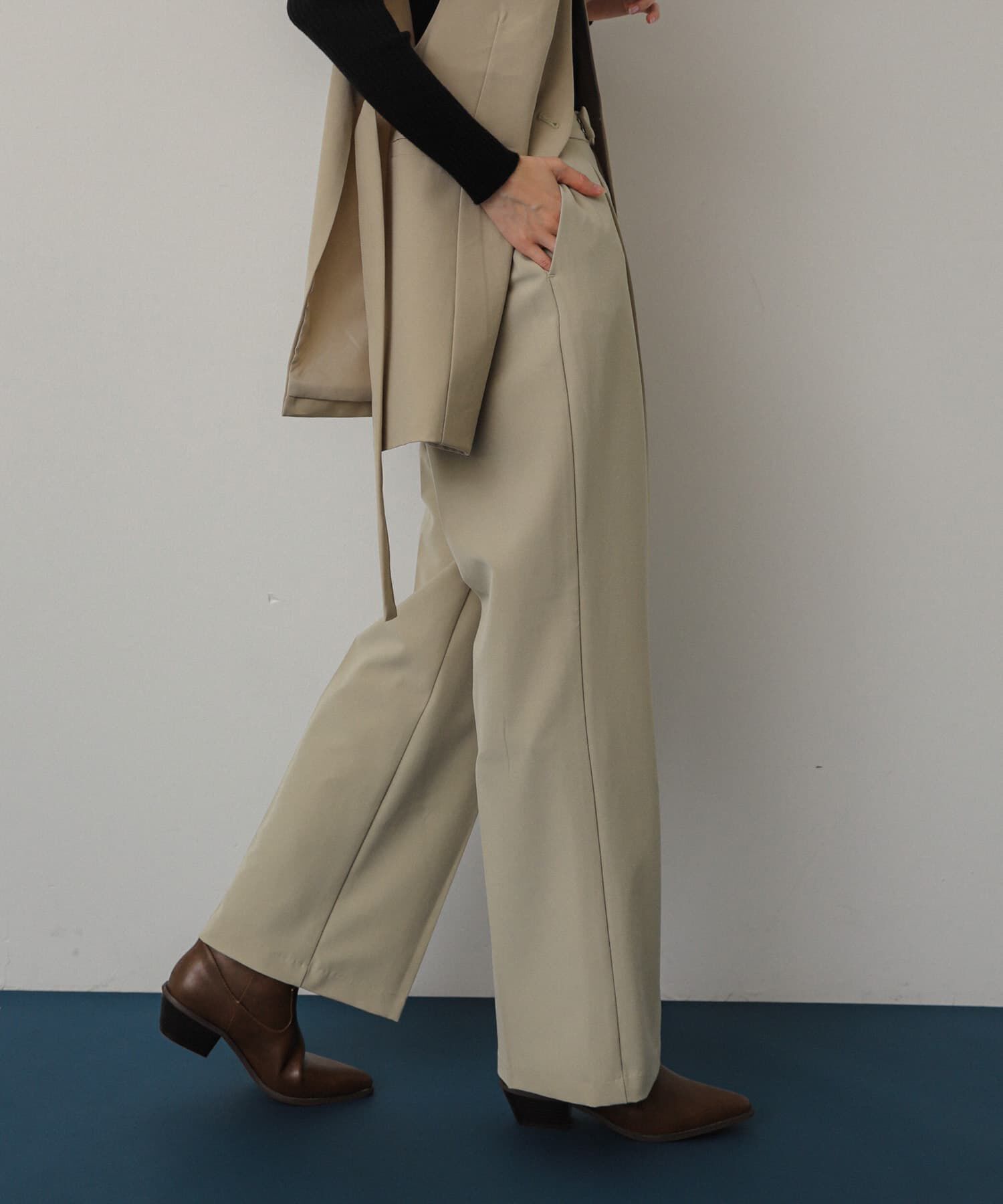 SENSE OF PLACE by URBAN RESEARCH「センタープレスストレートパンツ」|その他|