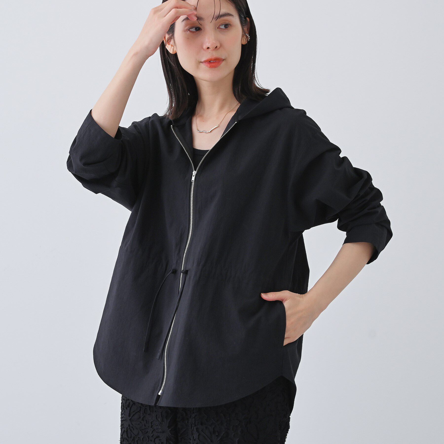 INDIVI「【日本製】ドライタッチ ウィンドブレーカー」|ブルゾン・スタジャン|ブラック(019)