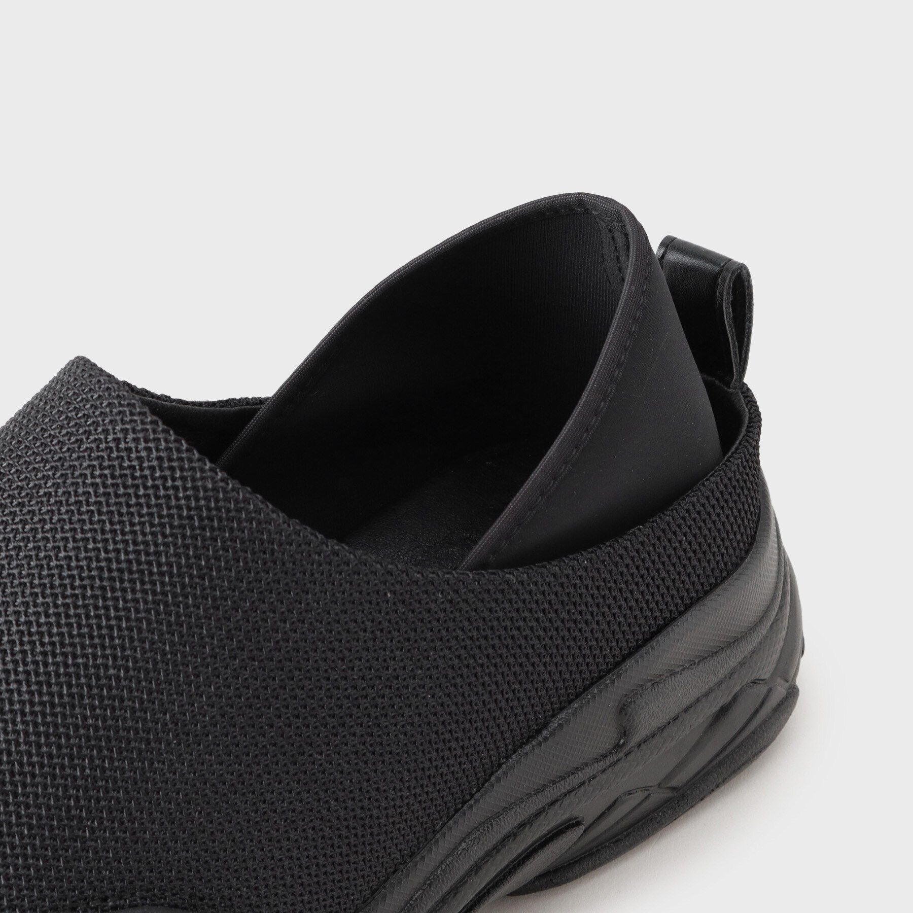 tk.TAKEO KIKUCHI「2WAYボリュームサボ」|サンダル|