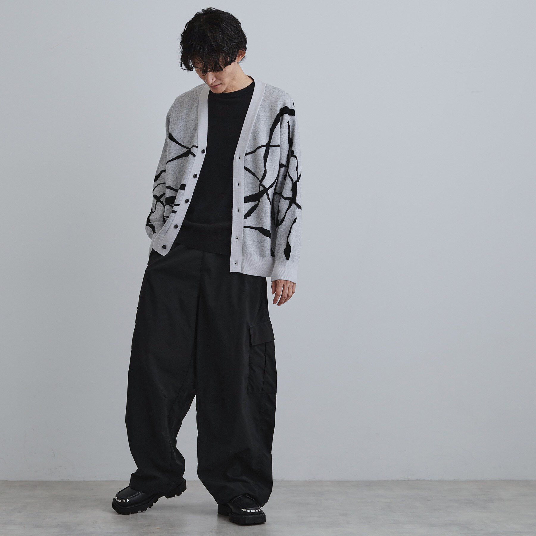 tk.TAKEO KIKUCHI「ラインアートニットカーディガン」|カーディガン|