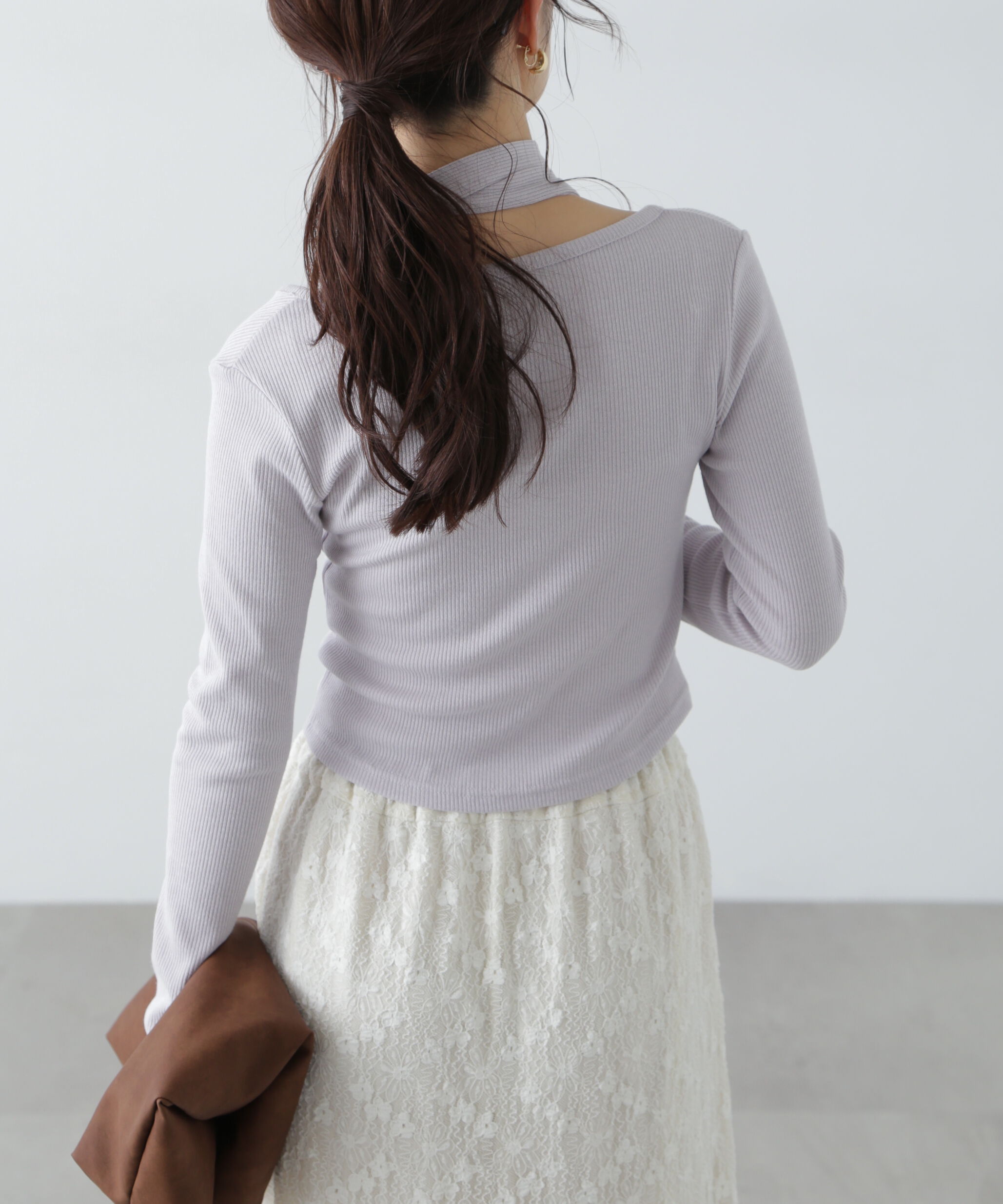  「チョーカー付リブVネックカットソー」|Tシャツ・カットソー|