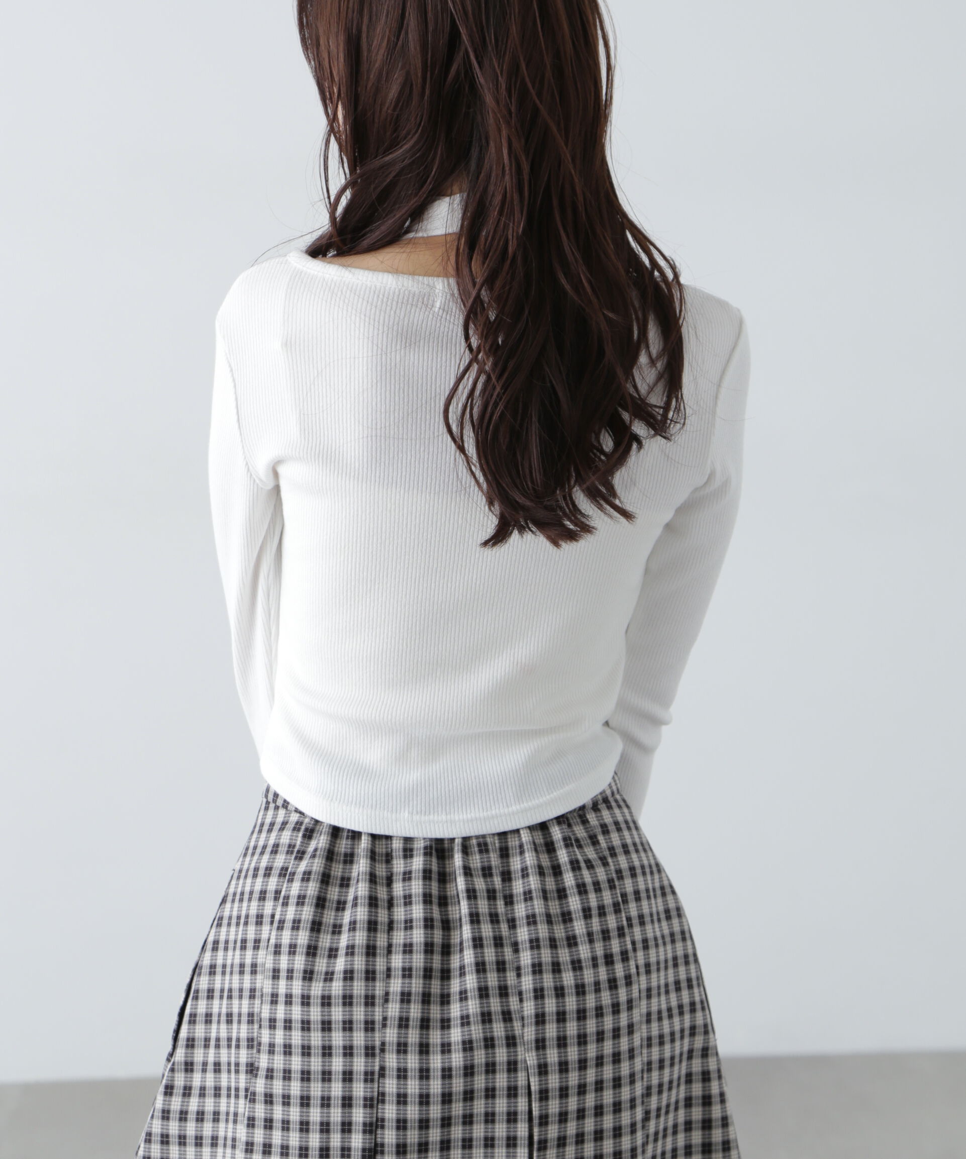  「チョーカー付リブVネックカットソー」|Tシャツ・カットソー|