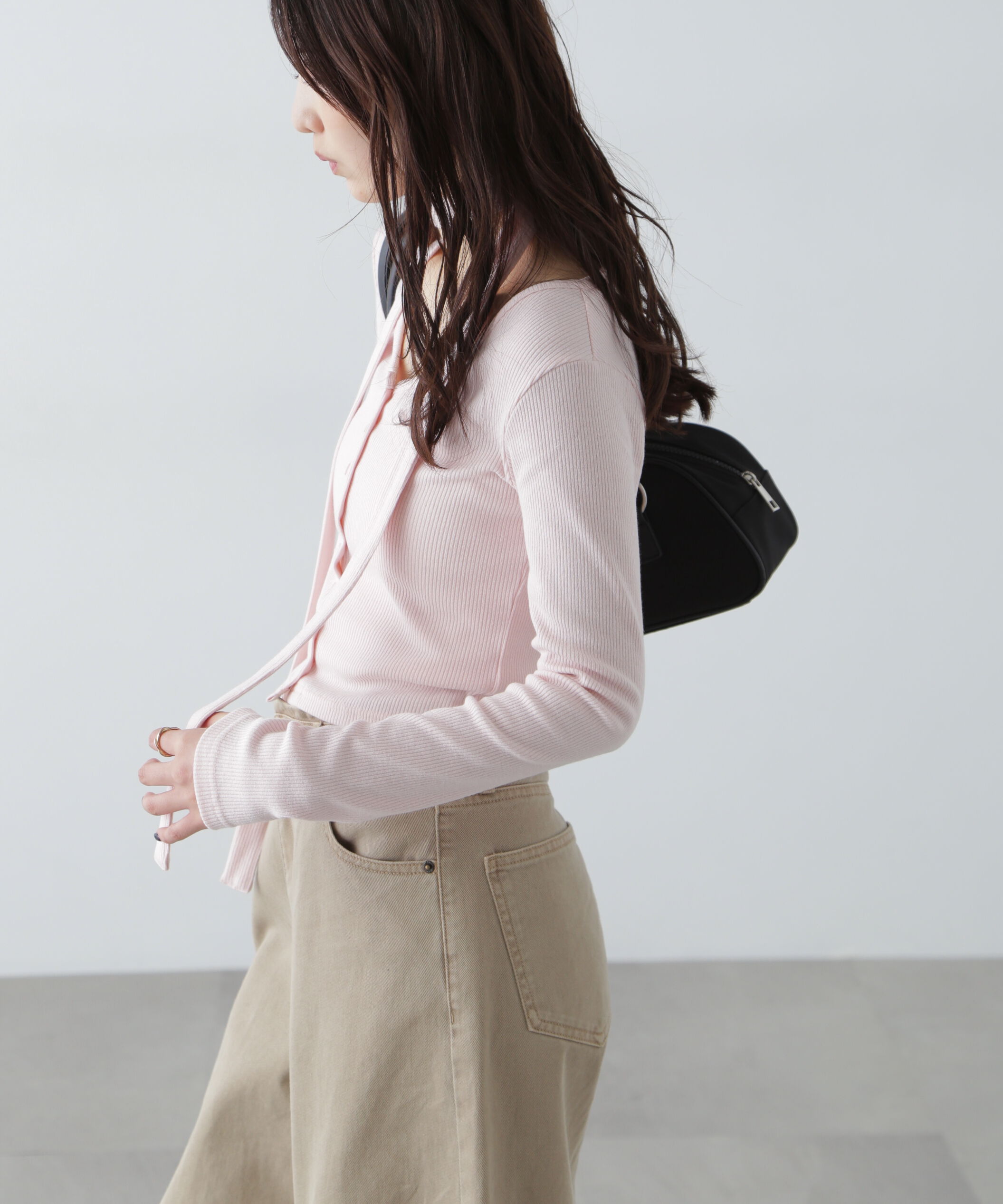  「チョーカー付リブVネックカットソー」|Tシャツ・カットソー|