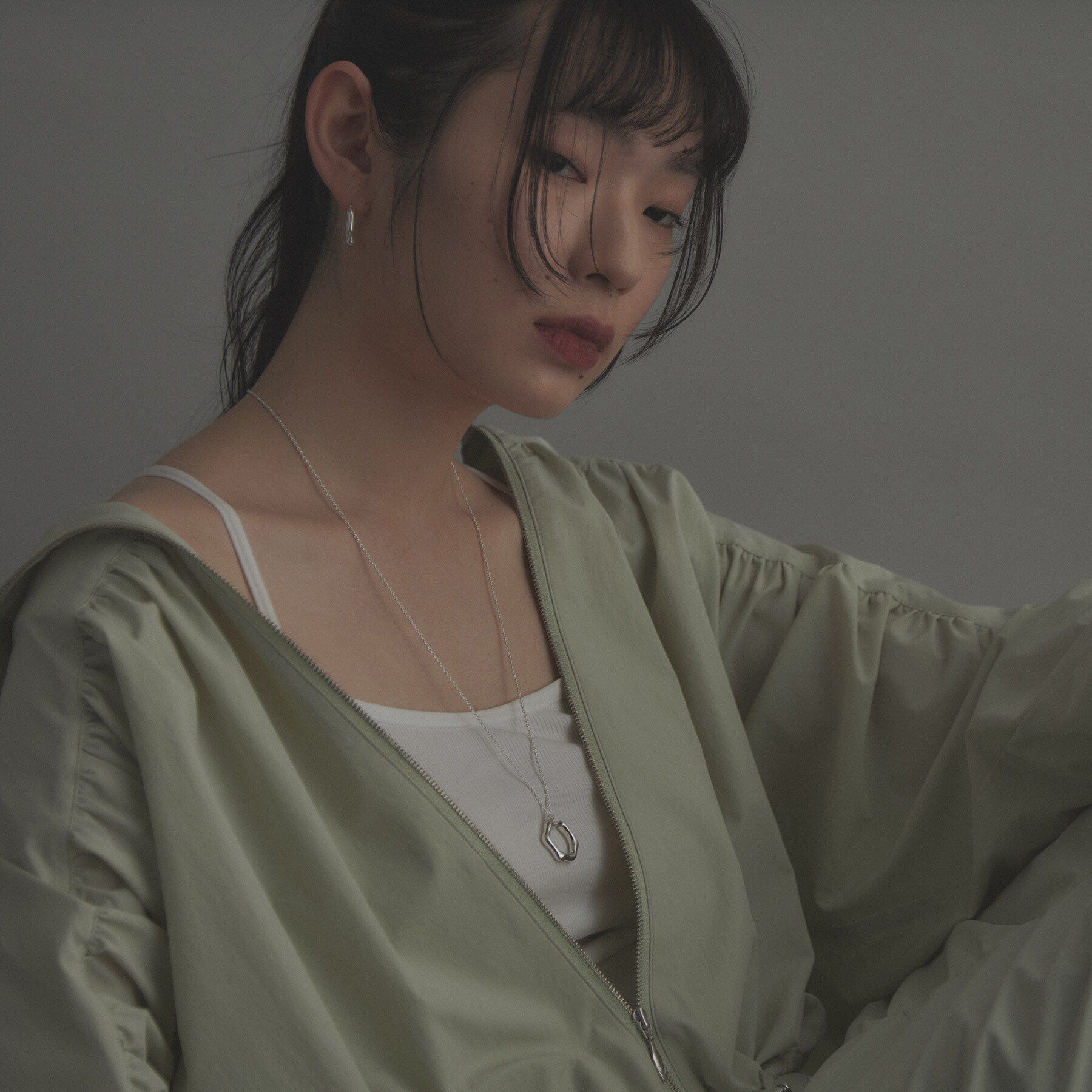 COCOSHNIK ONKITSCH「シルバー ニュアンスネックレス ヘキサゴン」|ネックレス|