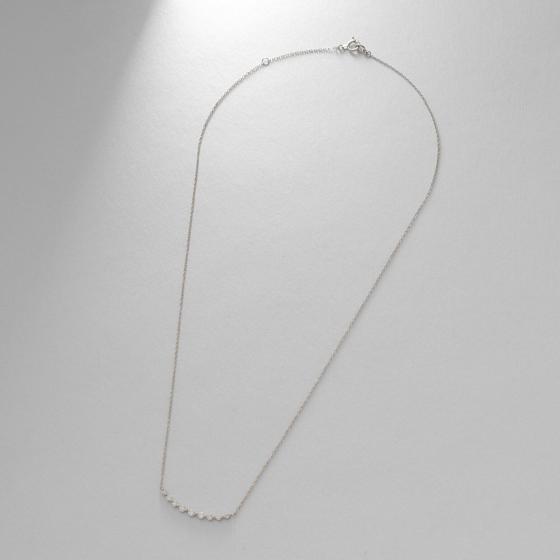 COCOSHNIK「プラチナ ダイヤモンド グラデーション9石 ネックレス」|ネックレス|