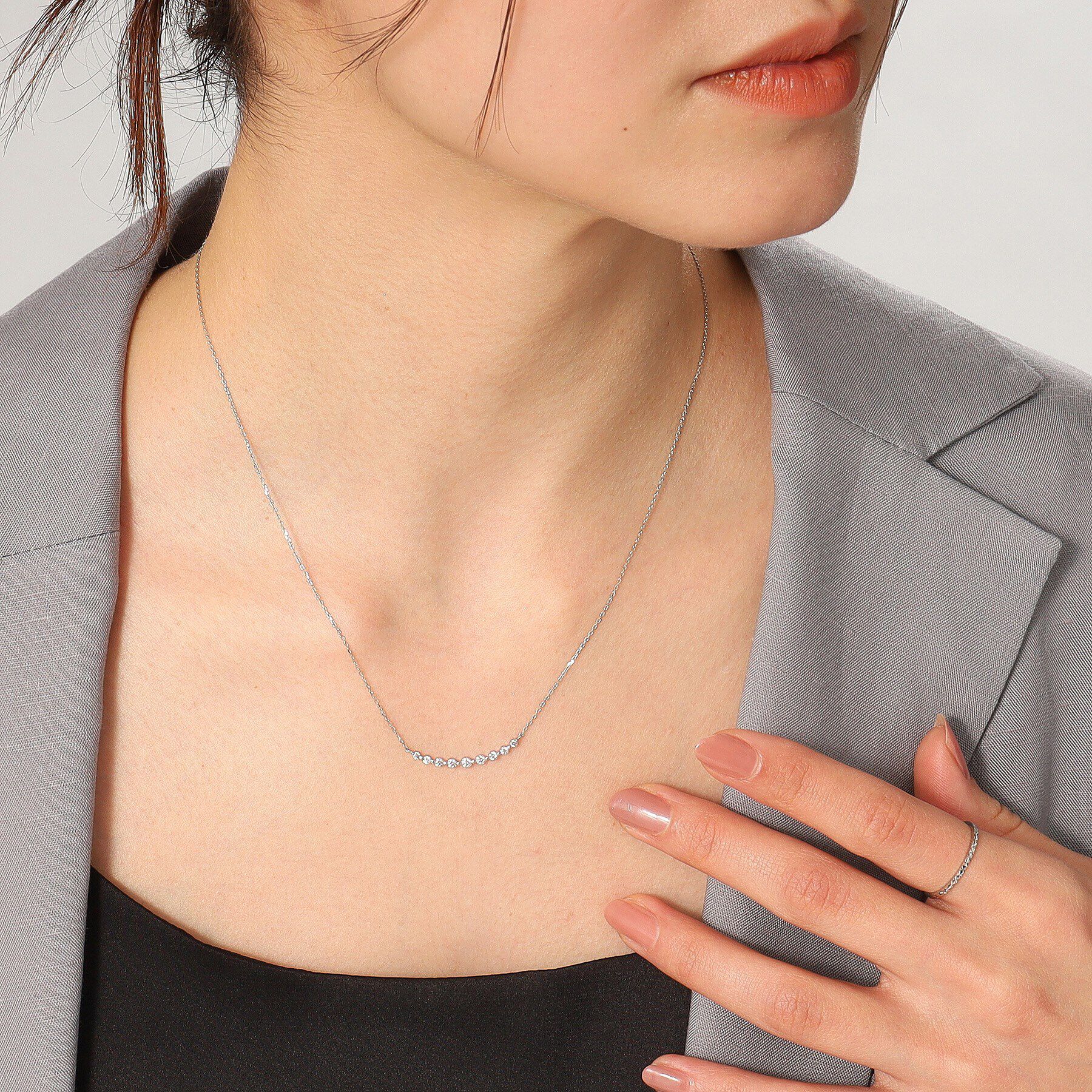 COCOSHNIK「プラチナ ダイヤモンド グラデーション9石 ネックレス」|ネックレス|