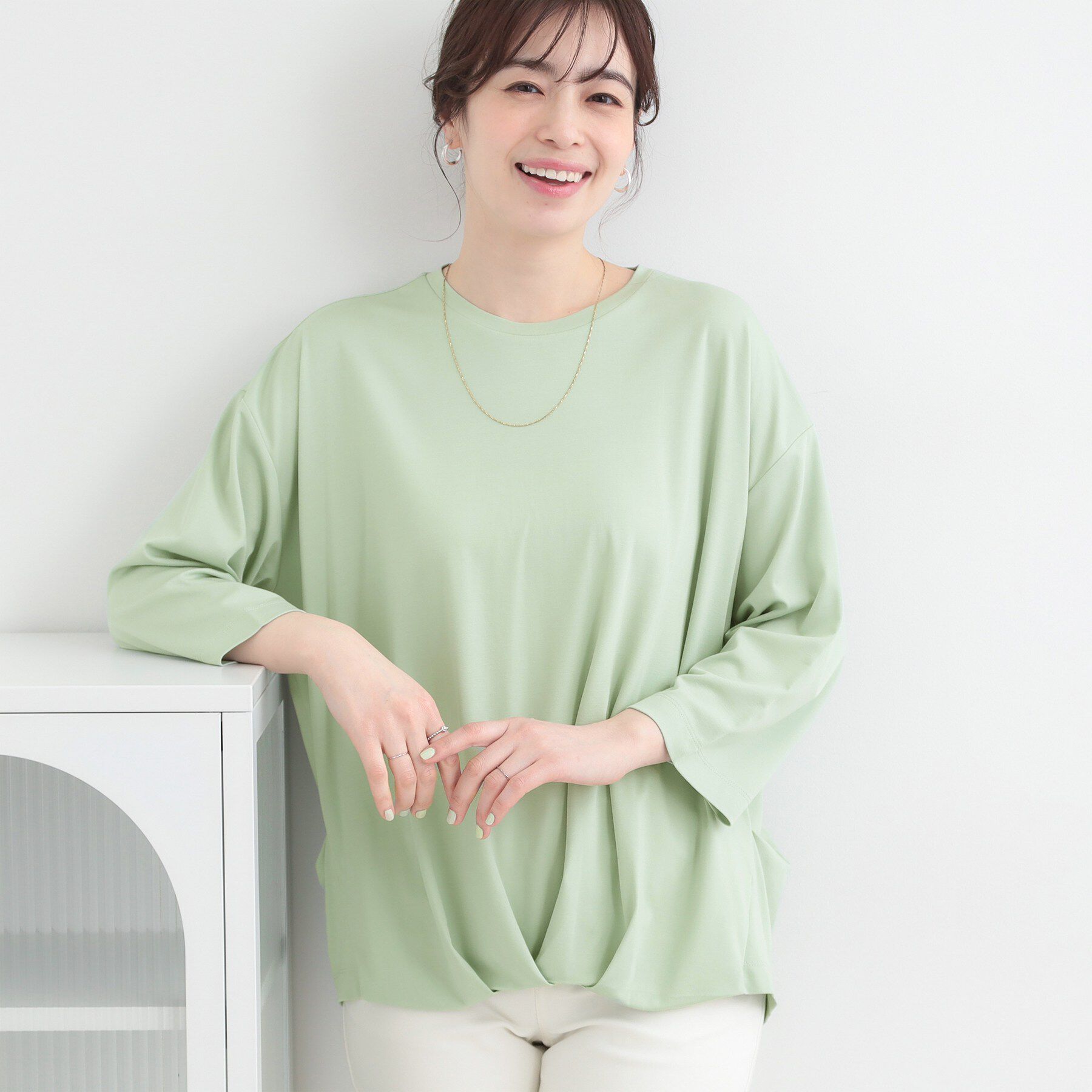 SHOO･LA･RUE「【SHOO ICE/UVカット/インしない】とろみフロントタック7分袖ゆるトップス」|Tシャツ・カットソー|ライトグリーン(02