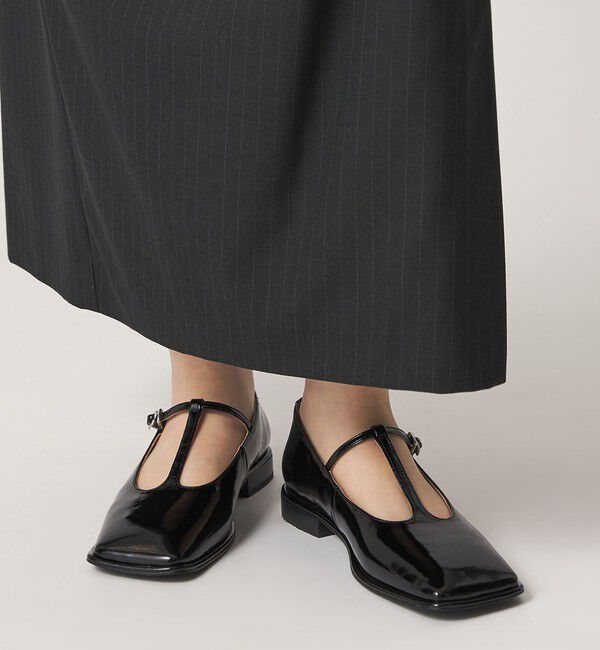 ODETTE E ODILE「ワイドスクエア Tストラップ フラット20&uarr;」|パンプス|