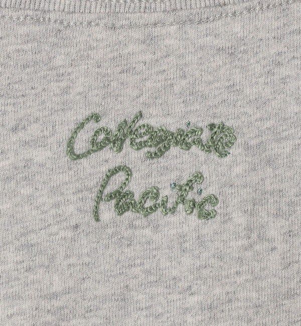 SHIPS any「【SHIPS any別注】Collegiate Pacific:〈洗濯機可能〉V ガゼット プリント & 刺繍 Tシャツ 25SS」|Tシャツ・カットソー|