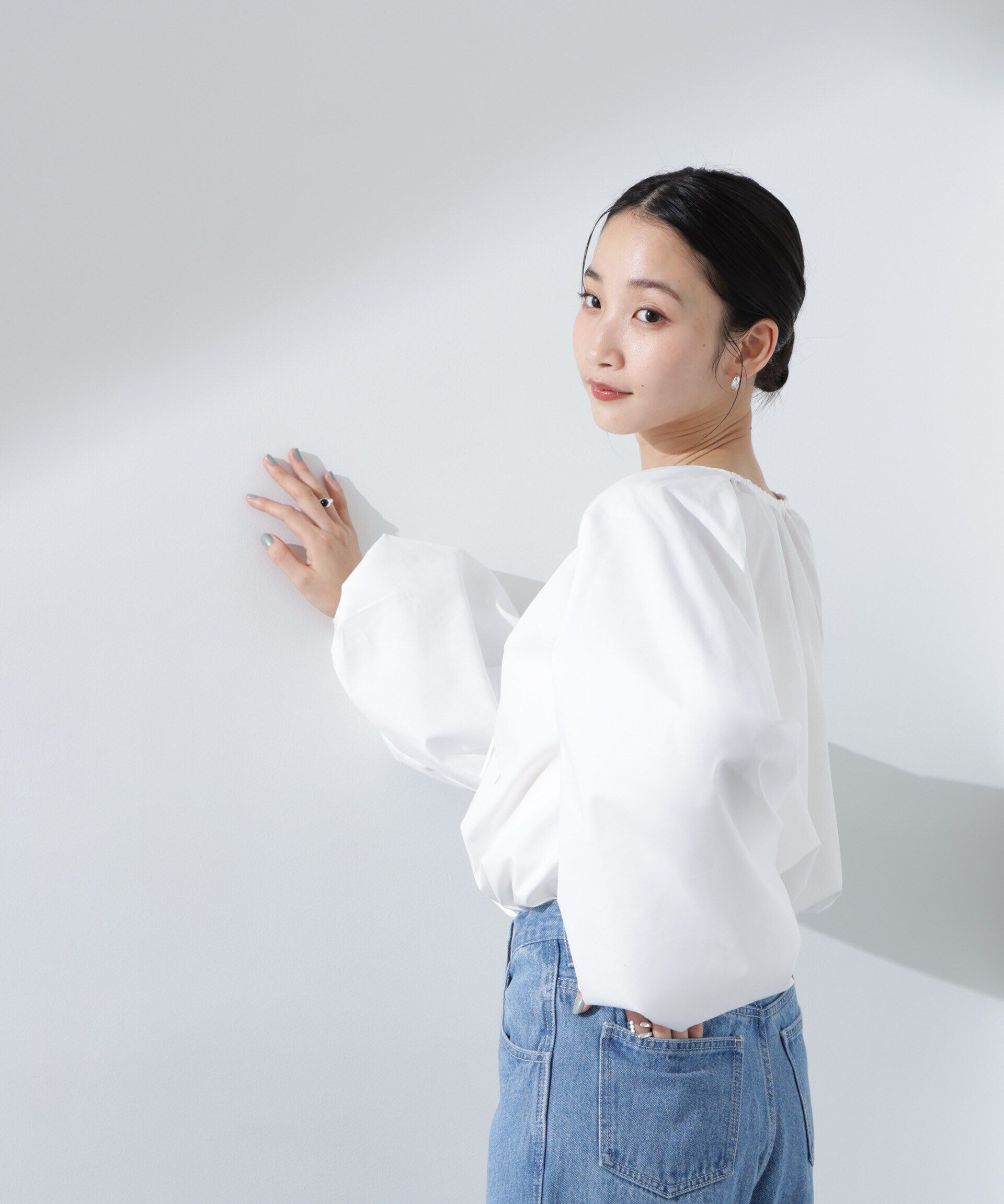 nano･universe「ボリュームスリーブタックブラウス」|シャツ・ブラウス|