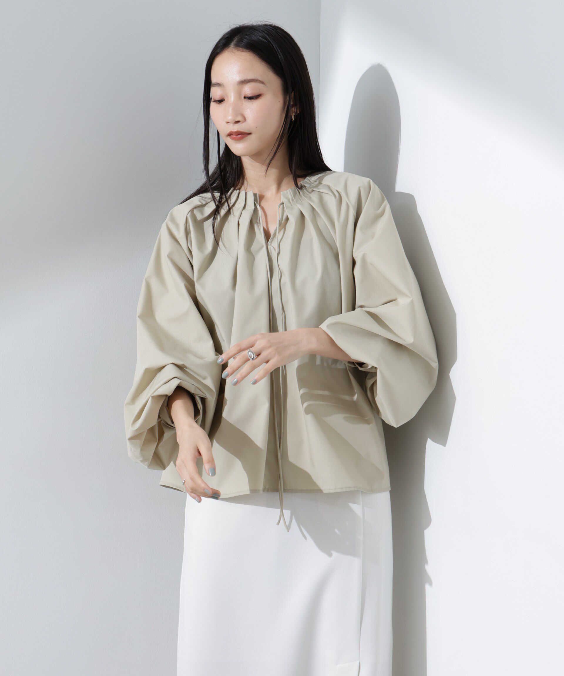 nano･universe「ボリュームスリーブタックブラウス」|シャツ・ブラウス|