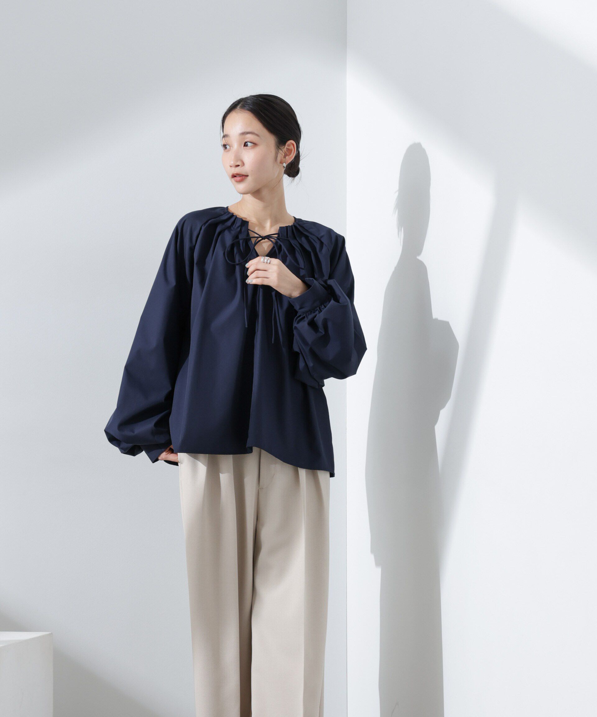 nano･universe「ボリュームスリーブタックブラウス」|シャツ・ブラウス|