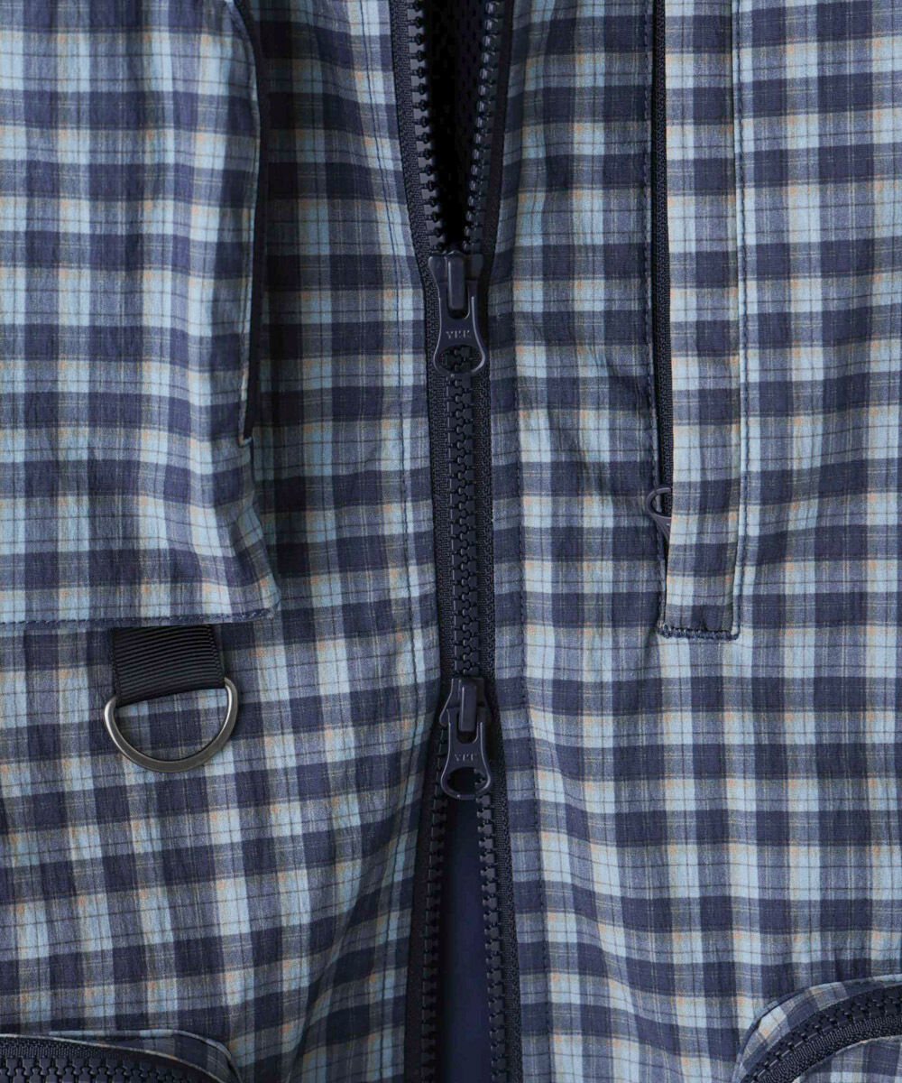 nano･universe「「HOTEL PALACE」オテルパラス デジタルプリントトラベルチェックベスト」|ダウンベスト・ベスト|