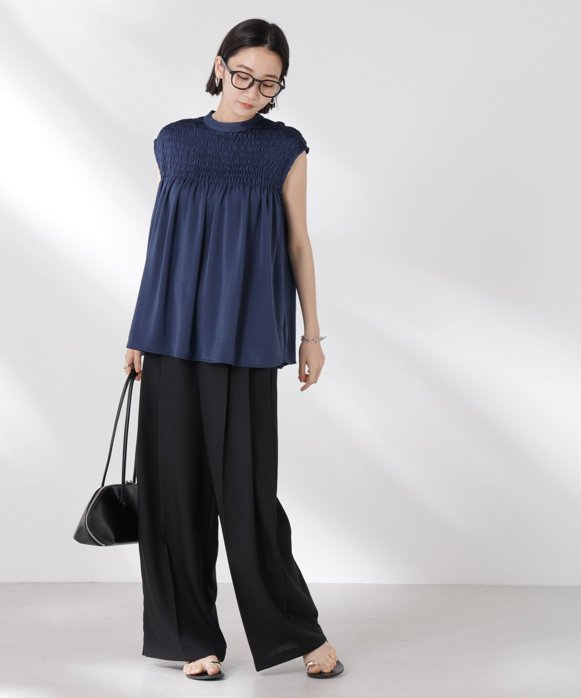 nano･universe「フロントシャーリングノースリーブブラウス」|シャツ・ブラウス|