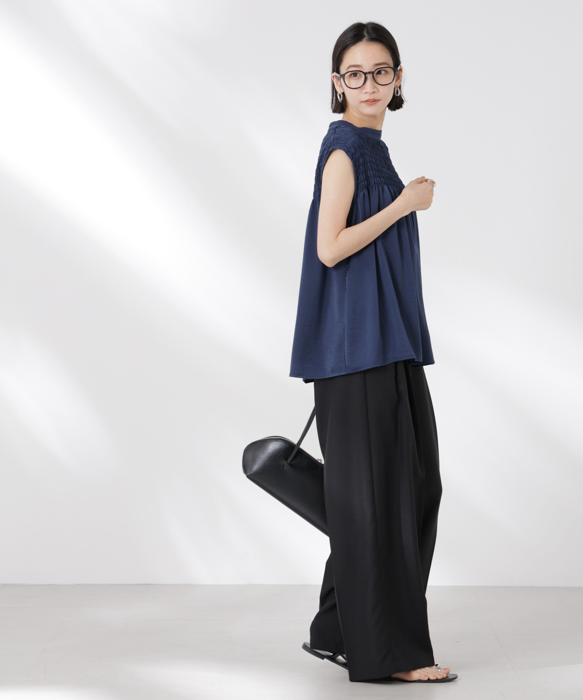 nano･universe「フロントシャーリングノースリーブブラウス」|シャツ・ブラウス|