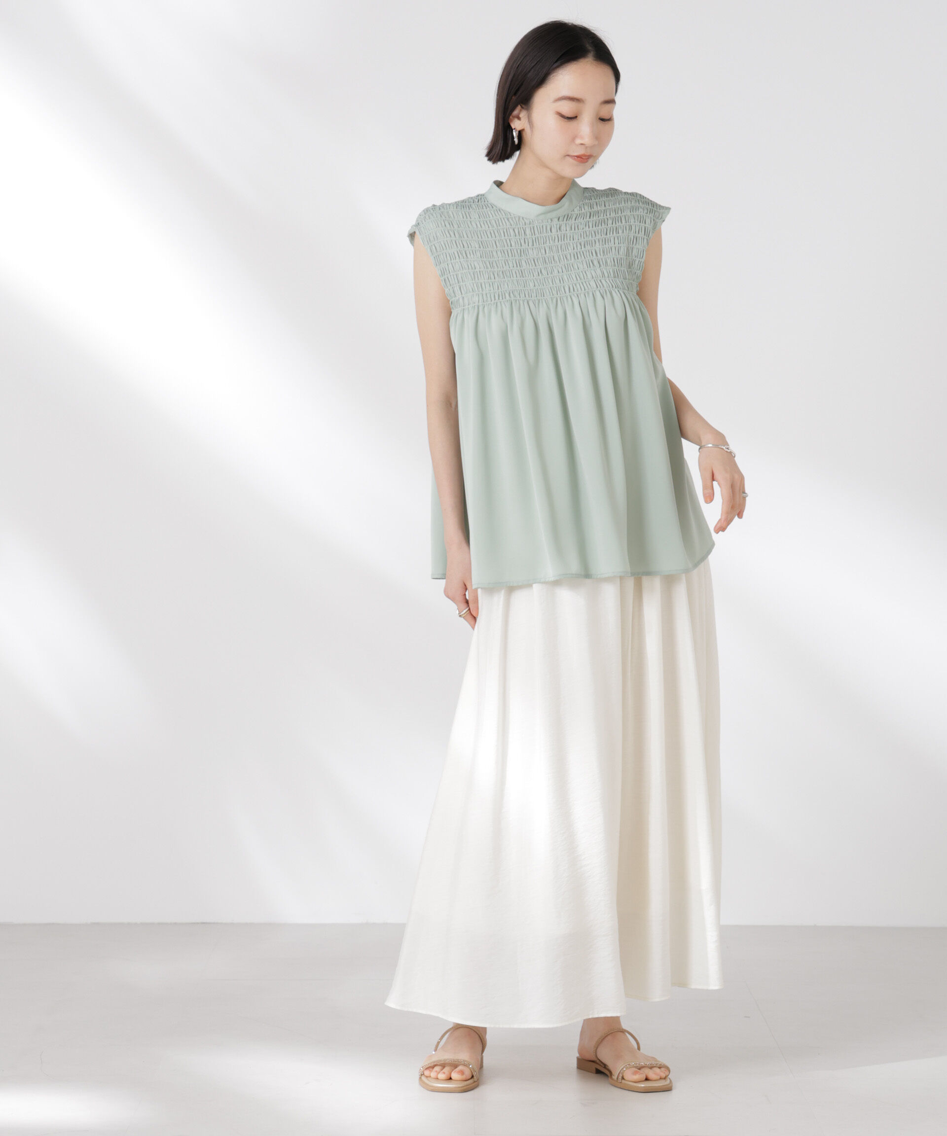 nano･universe「フロントシャーリングノースリーブブラウス」|シャツ・ブラウス|