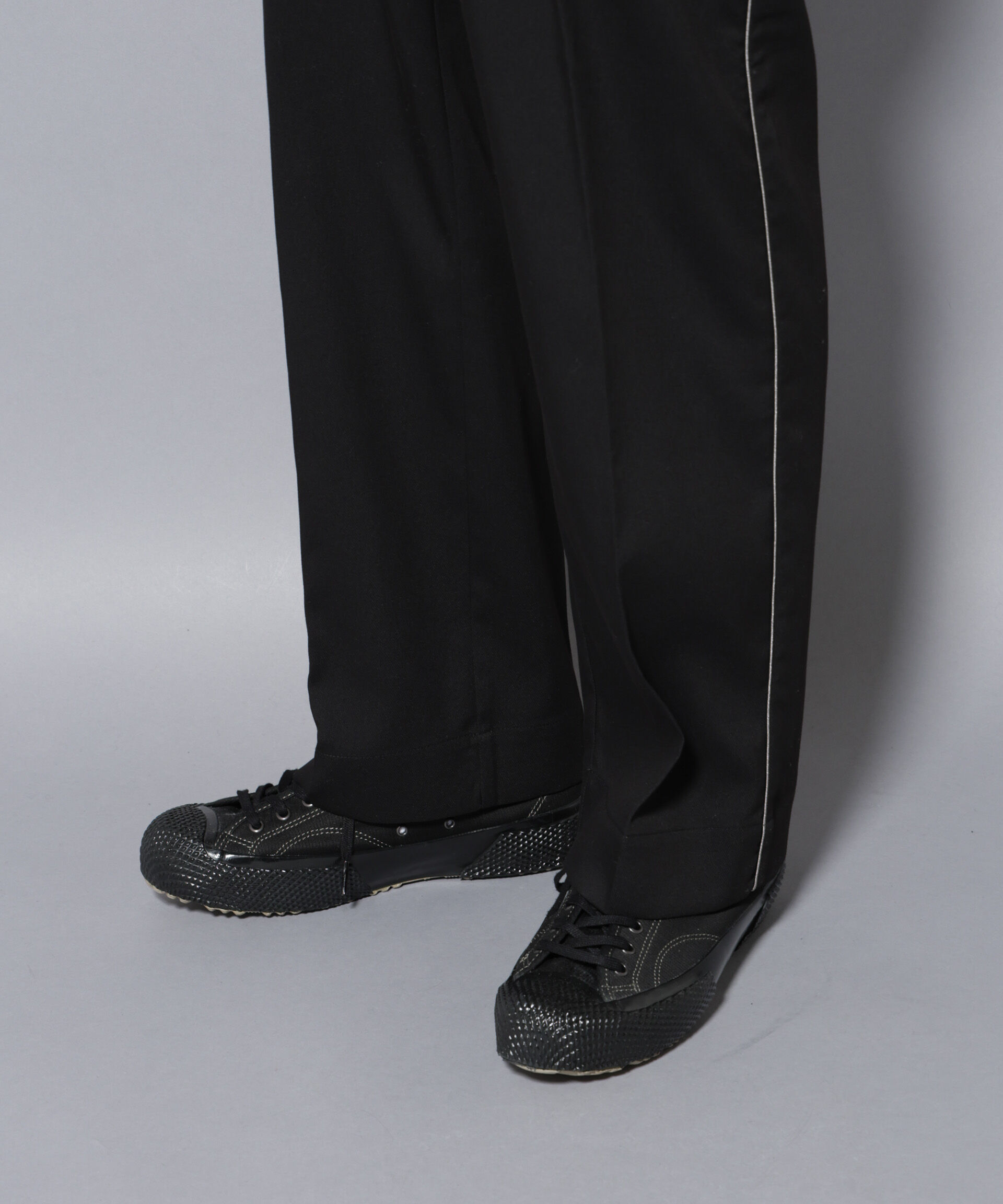 nano･universe「ウォーム側章ストレートスラックス」|チノ|