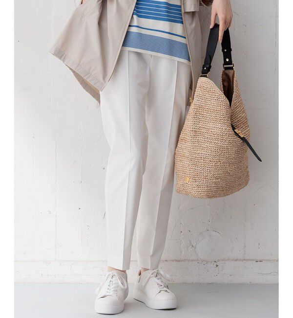 23区「【洗える】コットンサテンストレッチ テーパードパンツ」|その他|ホワイト系