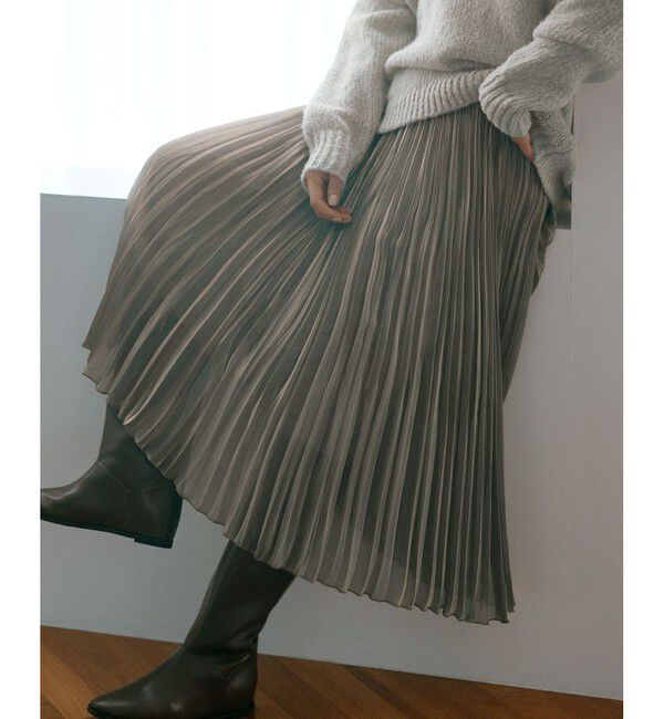 23区「シャイニー プリーツスカート」|スカート|ゴールド系