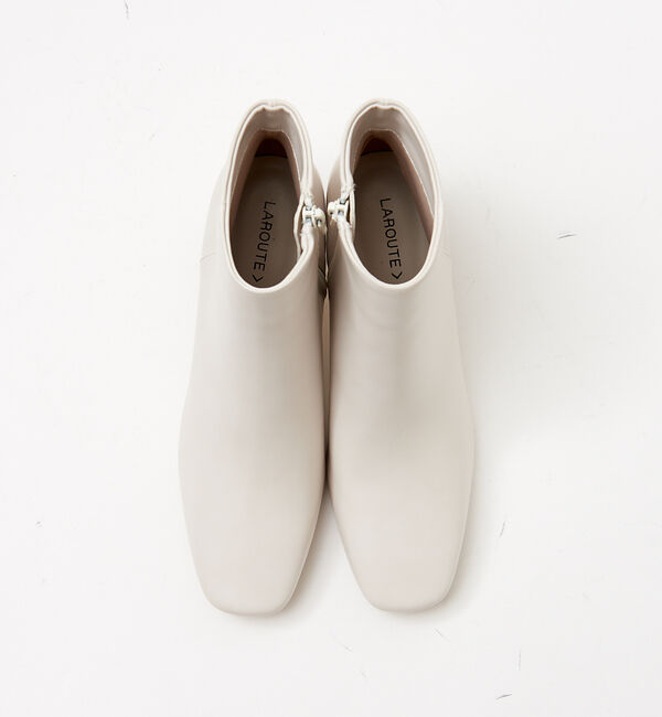 AU BANNISTER「【LAROUTE】スクエアトゥブーツ」|ショートブーツ|