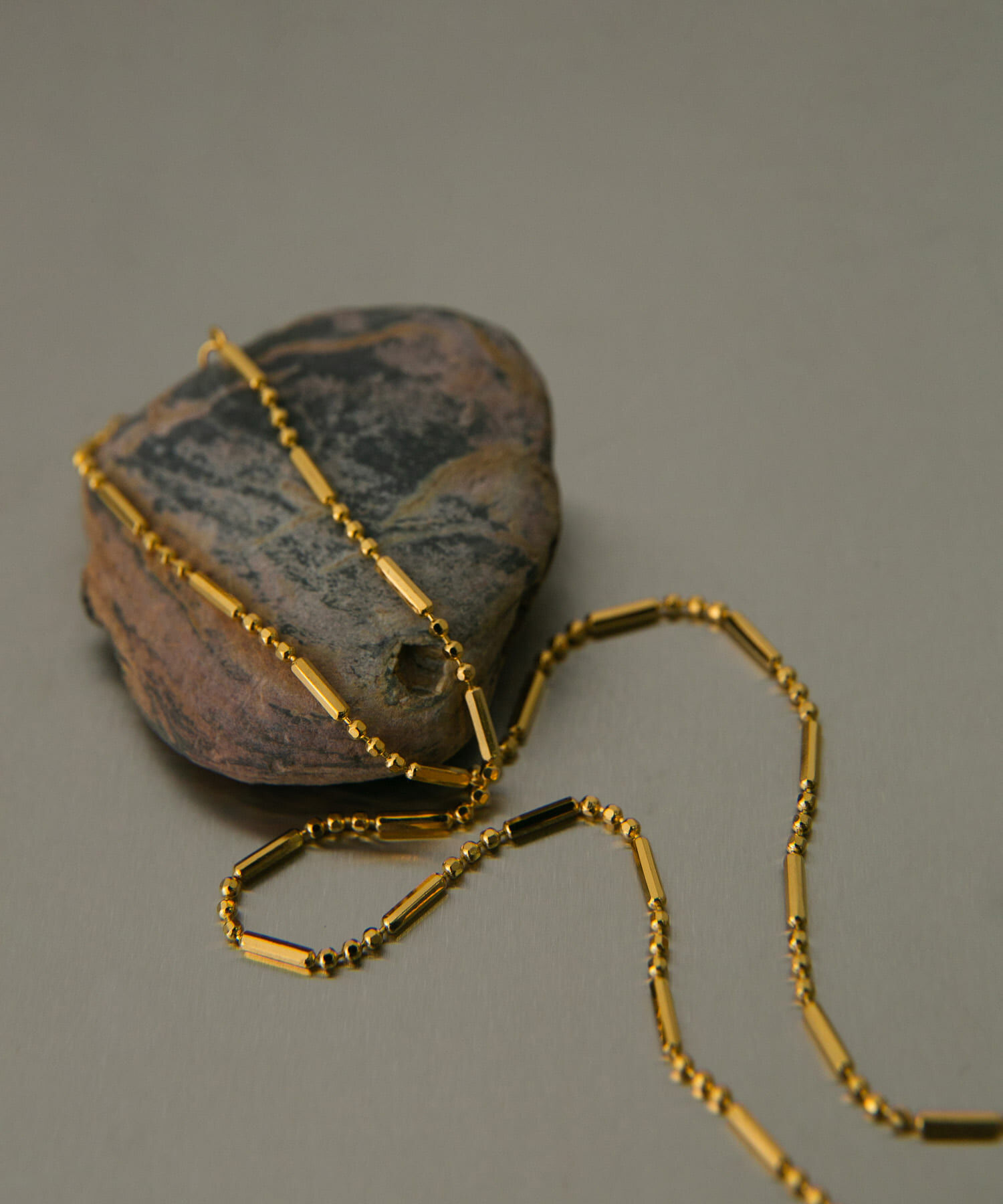 SMELLY「SMELLY so&rsquo;　uneven chain necklace」|ネックレス|