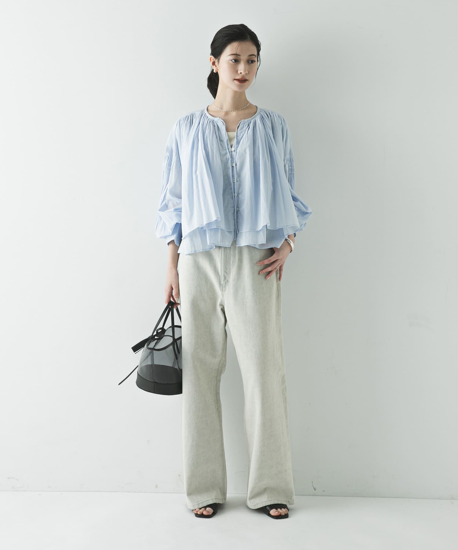 URBAN RESEARCH「コットンボイルギャザーショートブラウス」|シャツ・ブラウス|