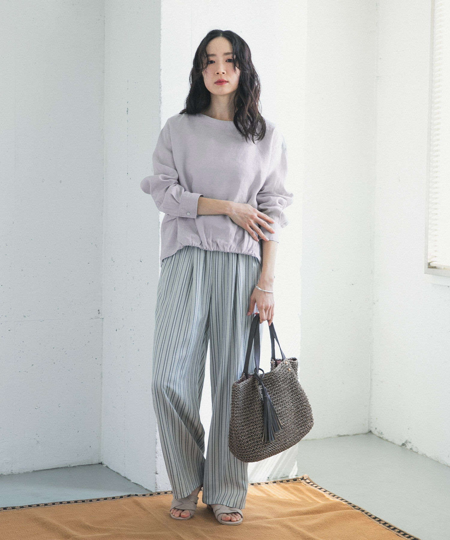 URBAN RESEARCH DOORS「リネンフロントギャザープルオーバー」|シャツ・ブラウス|