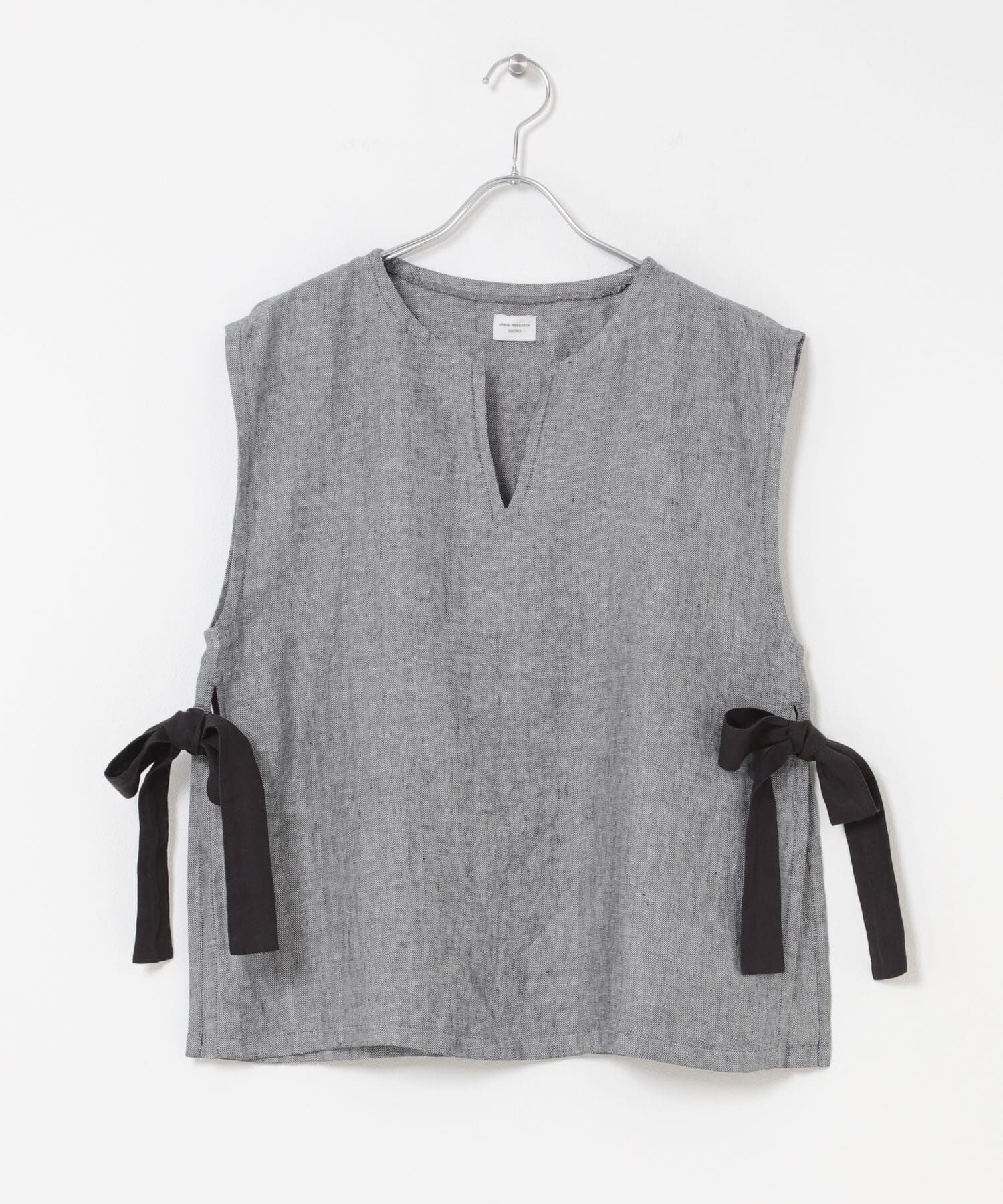 URBAN RESEARCH DOORS「ヘリンボーンリネンサイドリボンベスト」|ベスト・ジレ|グレー系その他