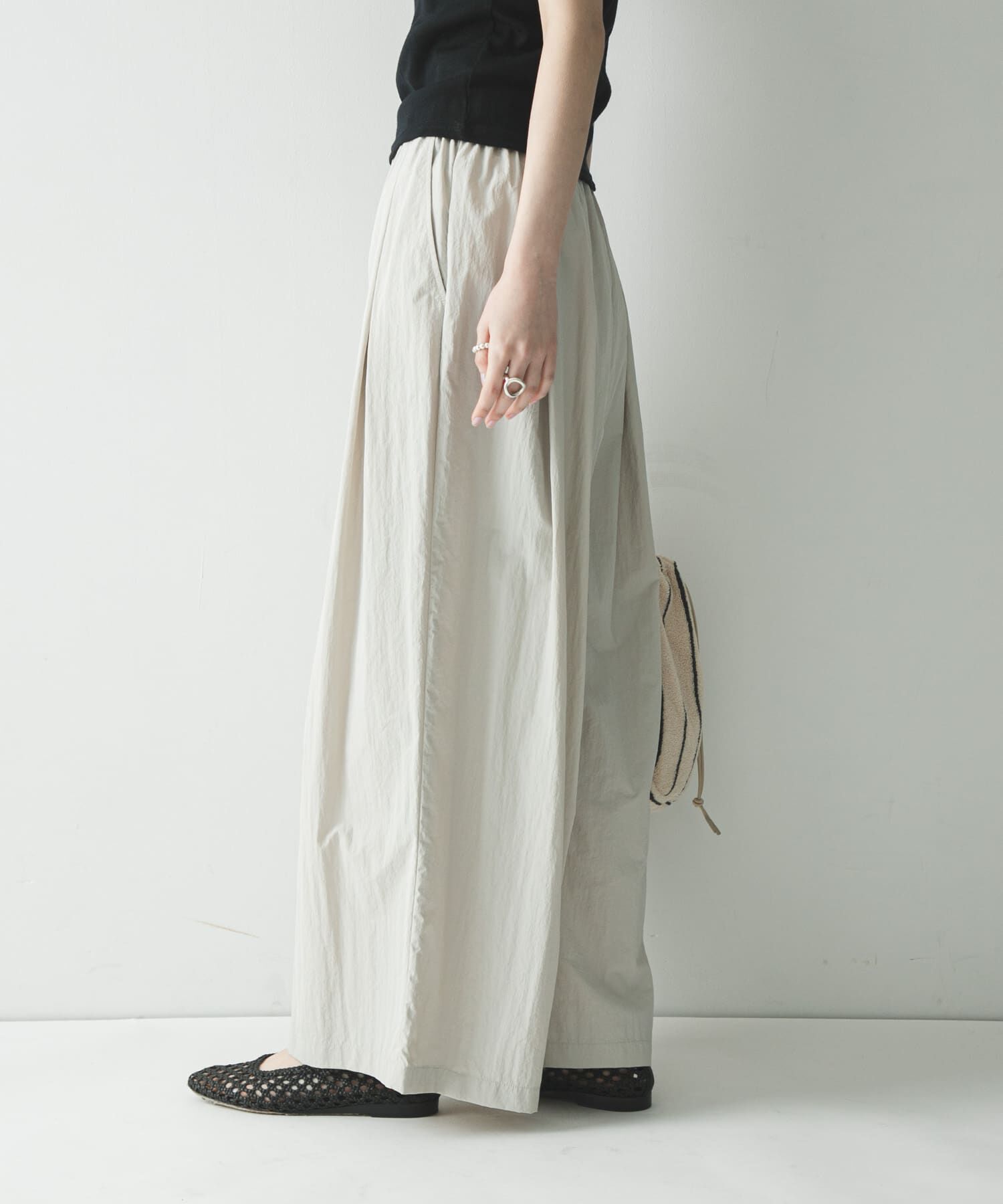 URBAN RESEARCH「『UR TECH』ギャザーワイドパンツ」|その他|