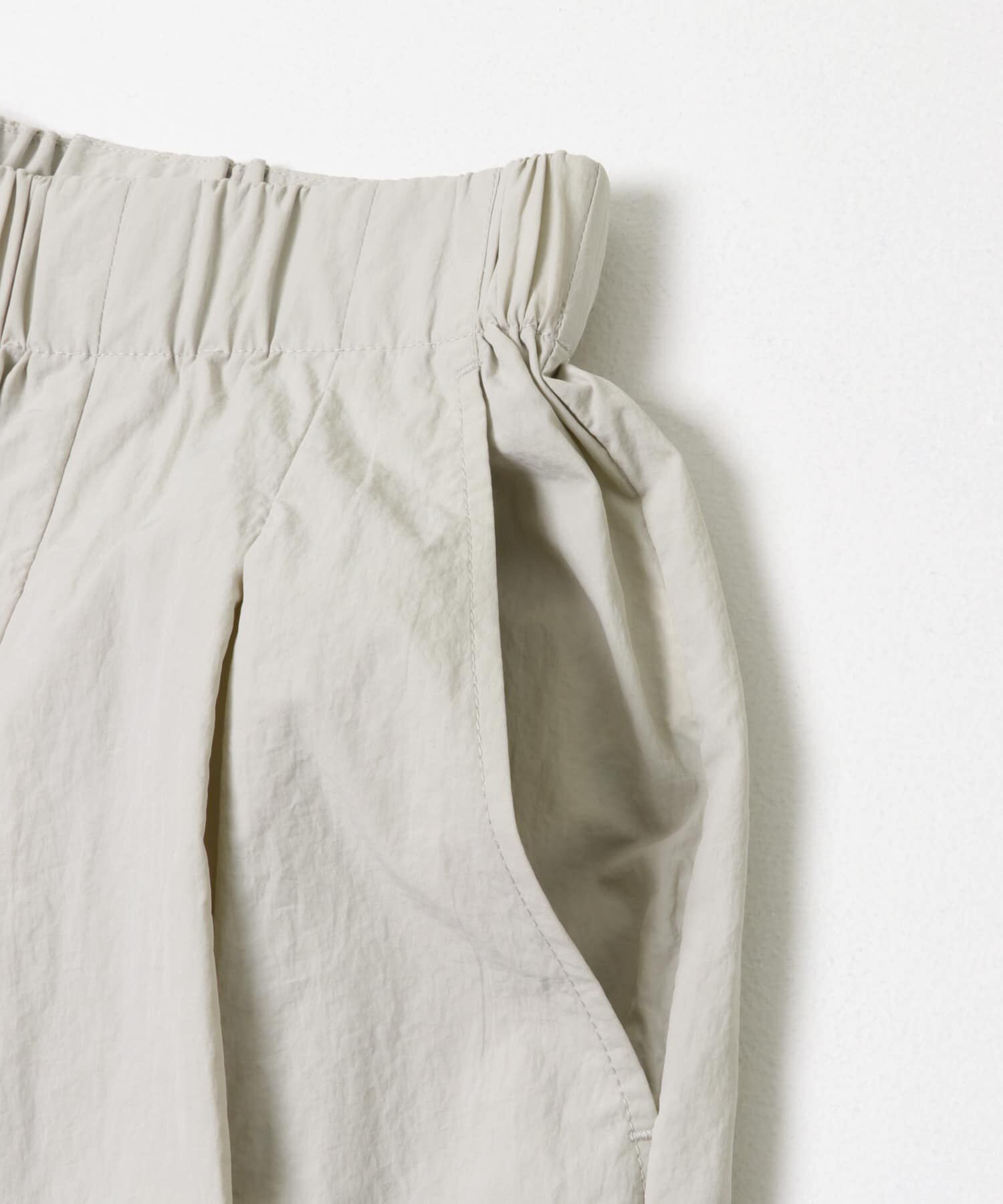 URBAN RESEARCH「『UR TECH』ギャザーワイドパンツ」|その他|