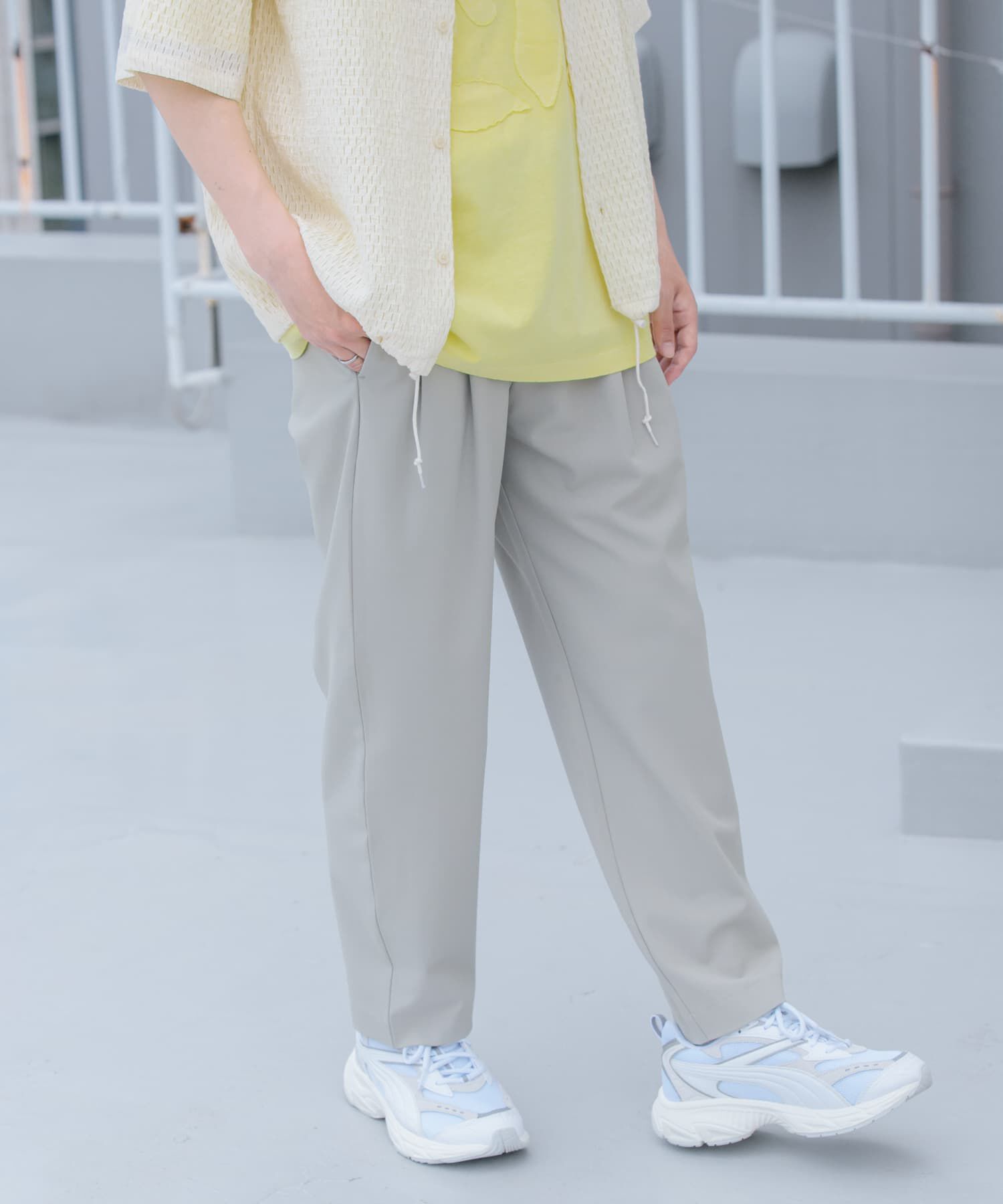 SENSE OF PLACE by URBAN RESEARCH「『イージーケア/セットアップ対応』ダブルタックテーパードスラックス」|その他|