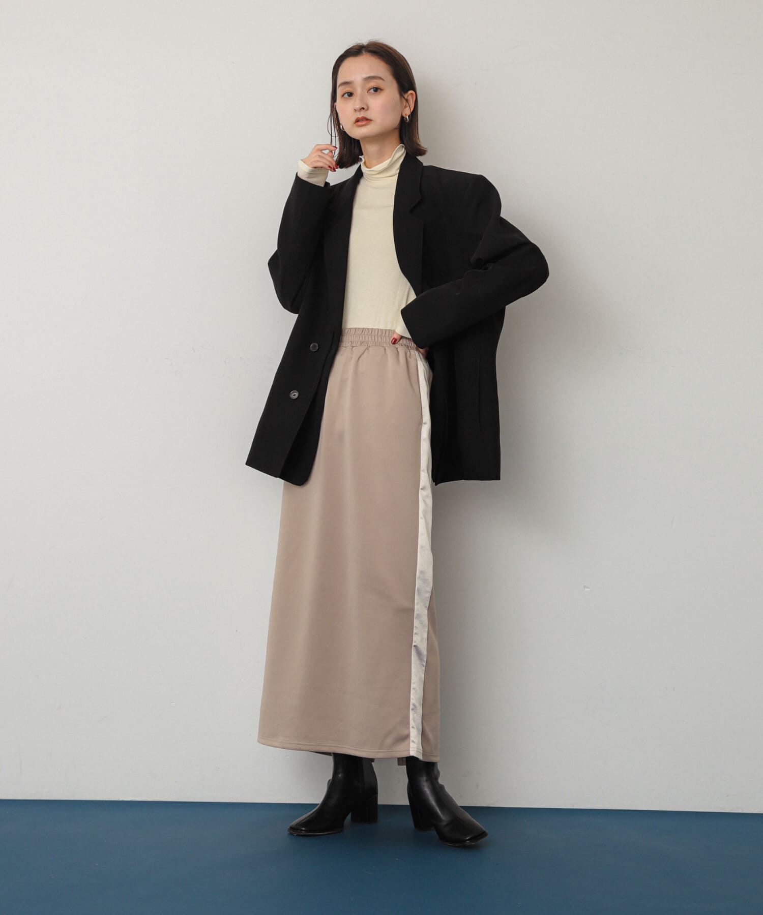 SENSE OF PLACE by URBAN RESEARCH「サテンキリカエラインスカート」|スカート|