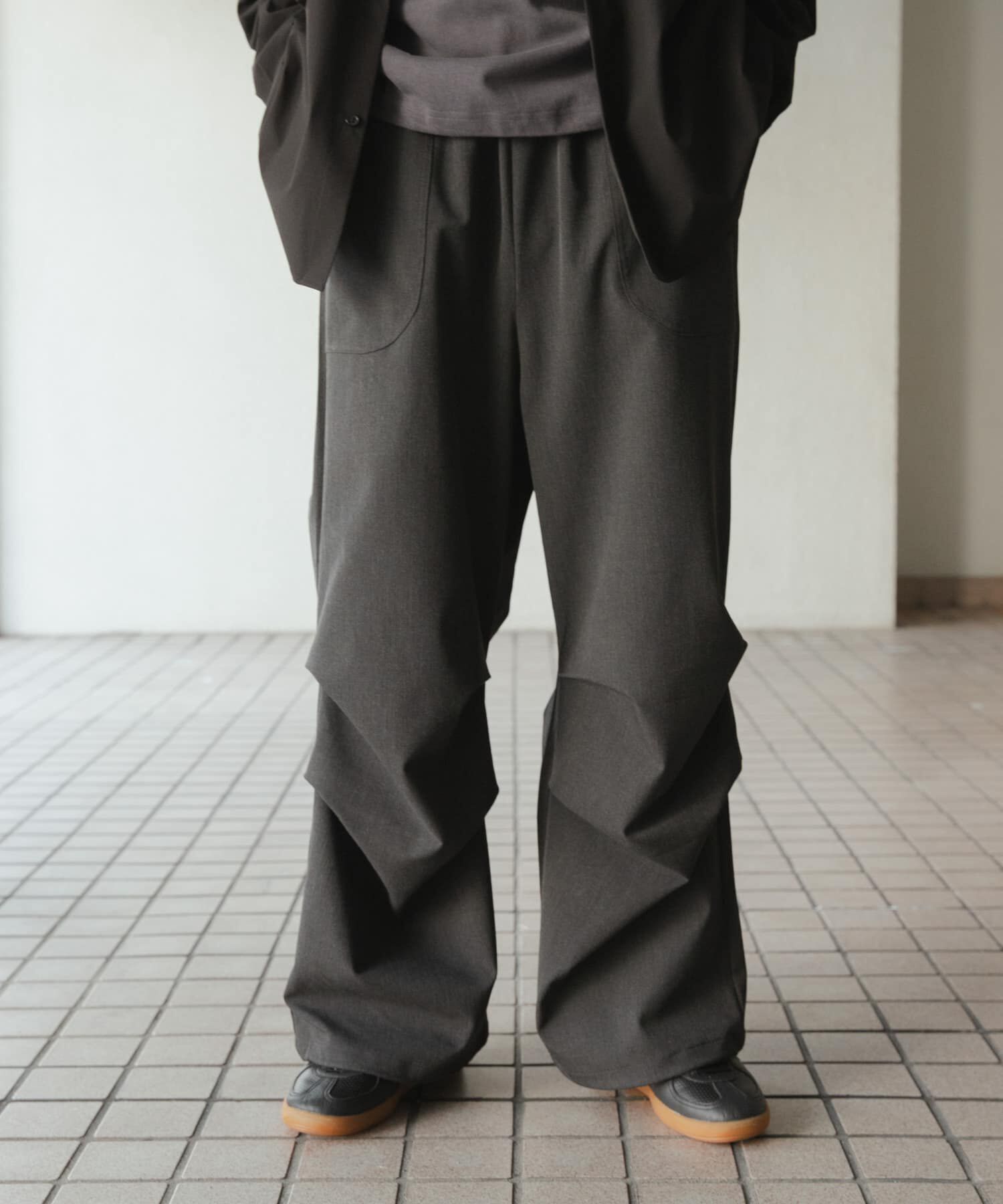 SENSE OF PLACE by URBAN RESEARCH「イージーパラシュートパンツ」|その他|チャコールグレー