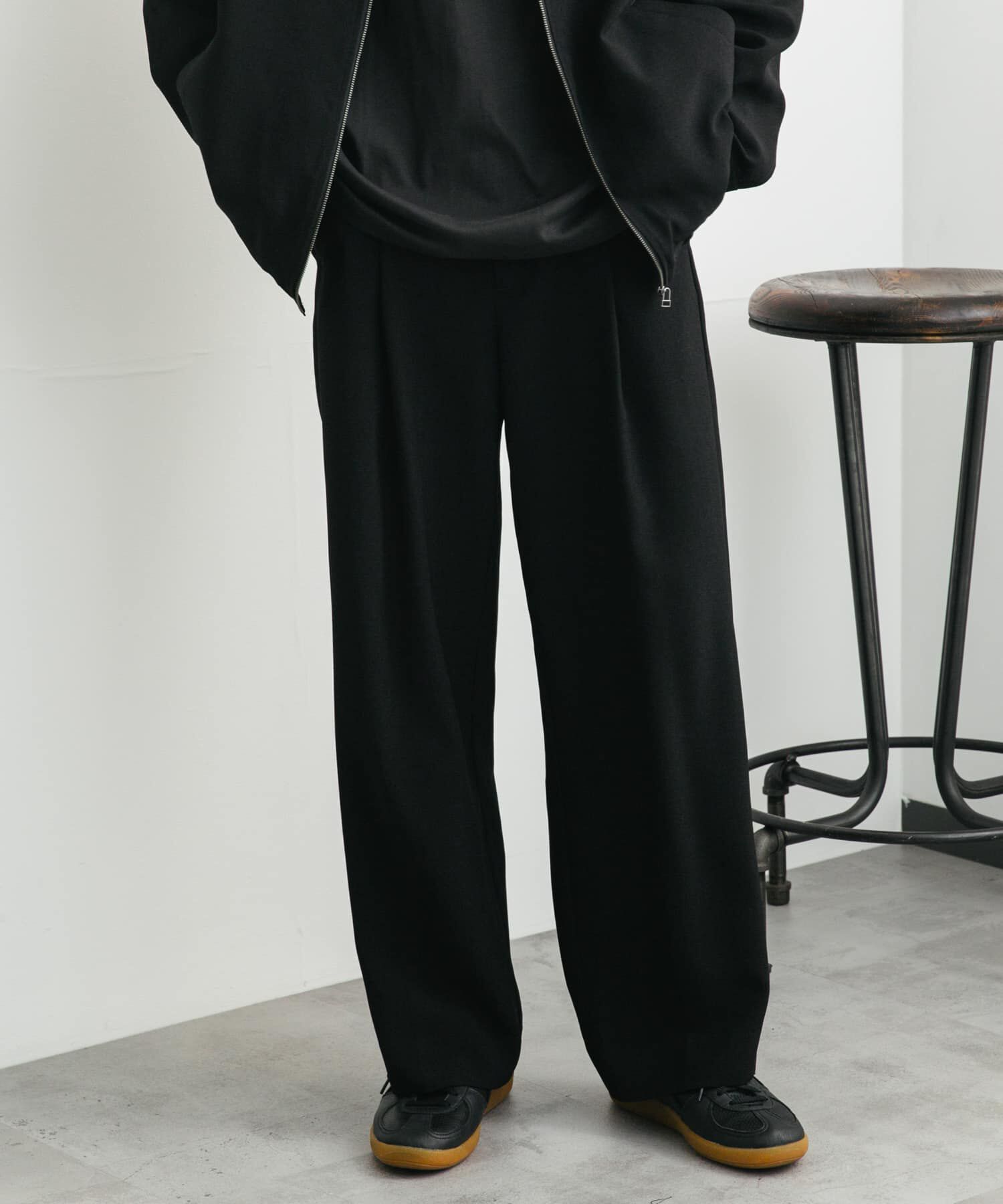 SENSE OF PLACE by URBAN RESEARCH「『UR TECH DRYLUXE』 リネンライクワイドパンツ」|その他|ブラック