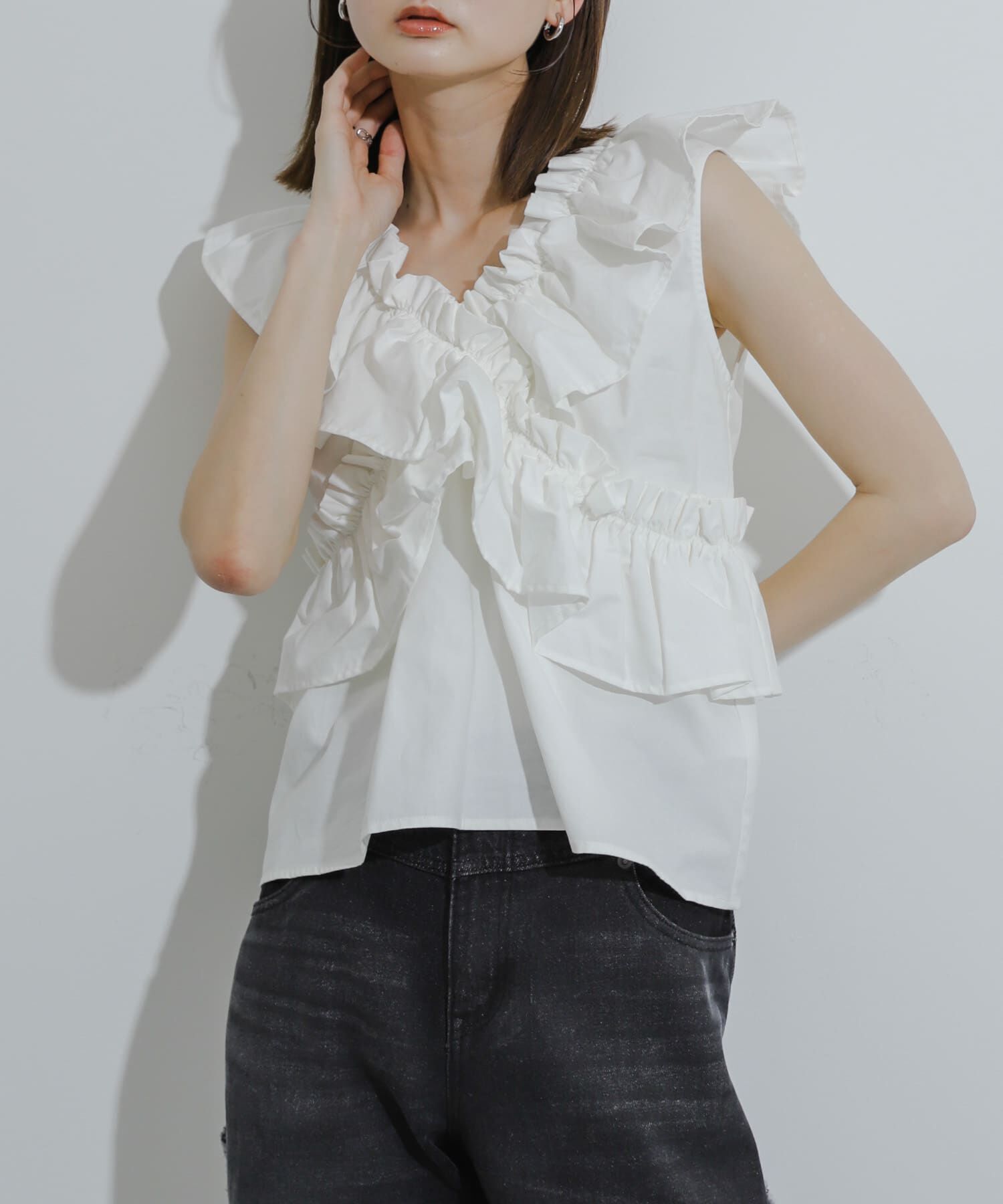 SENSE OF PLACE by URBAN RESEARCH「2WAYフリルノースリーブブラウス」|シャツ・ブラウス|
