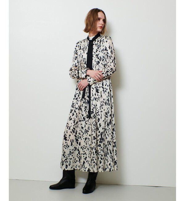 allureville「OFFICINAプリーツフレアワンピース」|ワンピース|