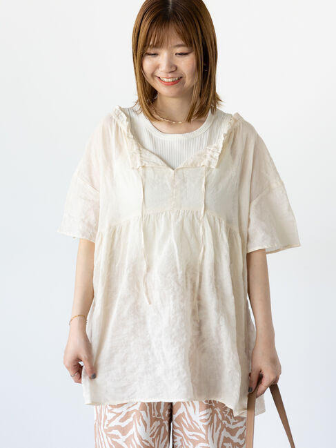 Lugnoncure「ネックシャーリング切替ブラウス」|シャツ・ブラウス|ベージュ