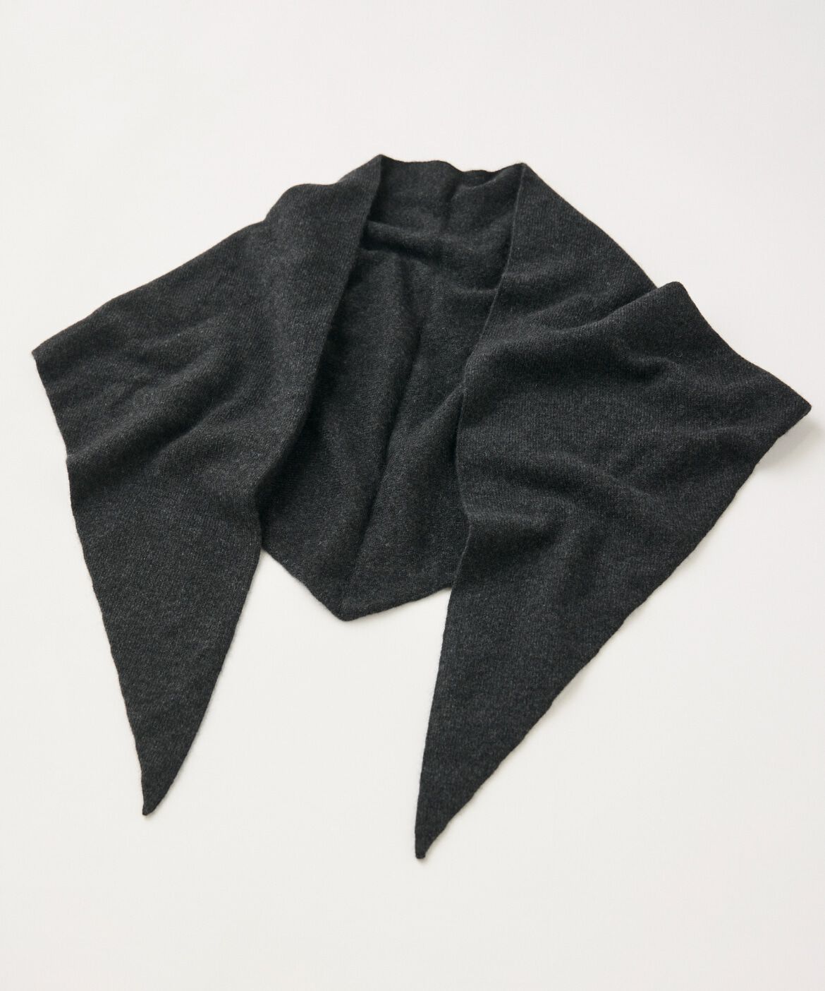 FAVORITE SUKINAMONO「シームレストライアングルカシミヤニットストール《ASAUCE MELER》」|ストール|チャコールグ 3