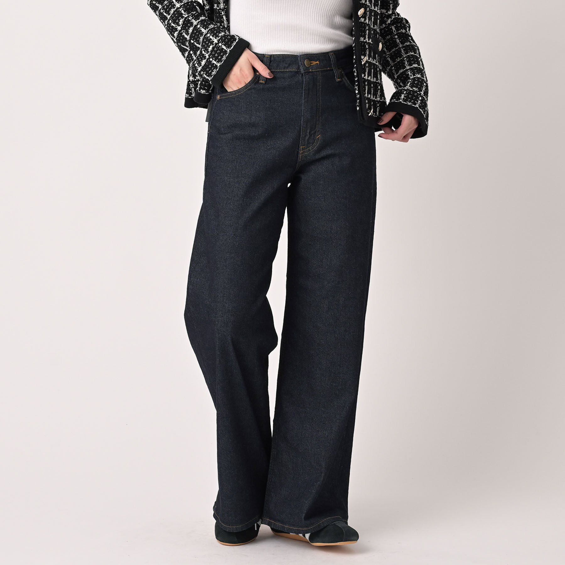 UNTITLED「【LEE】STANDARD WARDROBE ワイドパンツ」|デニム|ネイビー(094)