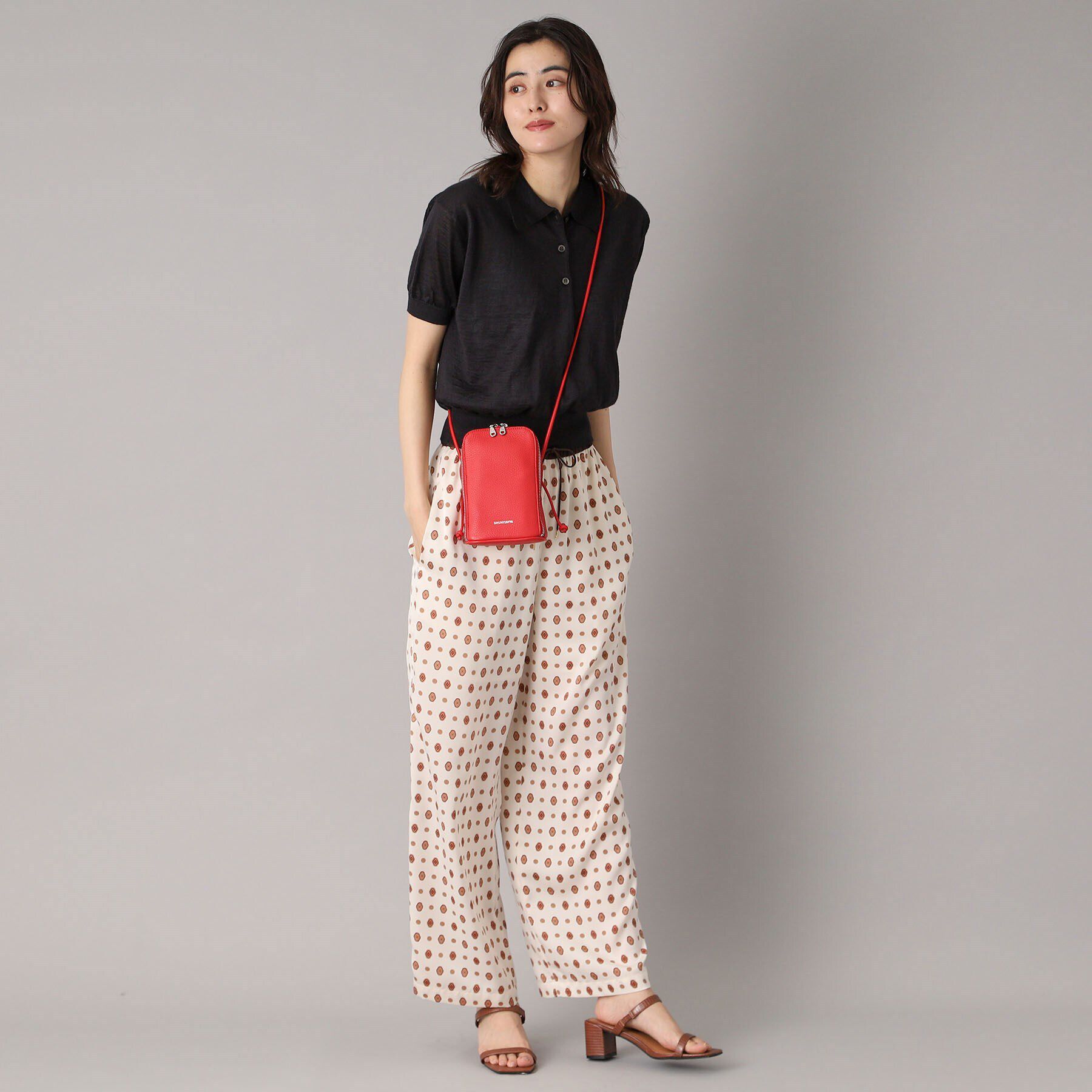 DRESSTERIOR「シュリンクレザーマルチポーチ」|ショルダー・メッセンジャー|