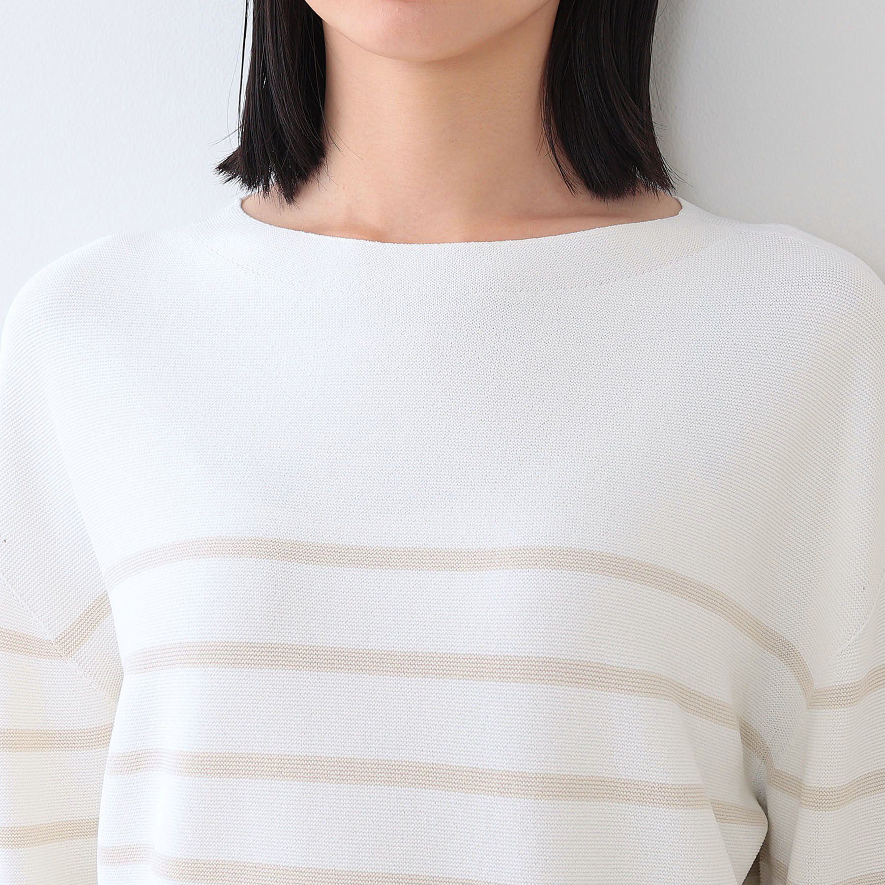 INDIVI「【洗える／無縫製／6色展開】袖フォルム ボートネックニット」|ニット・セーター|