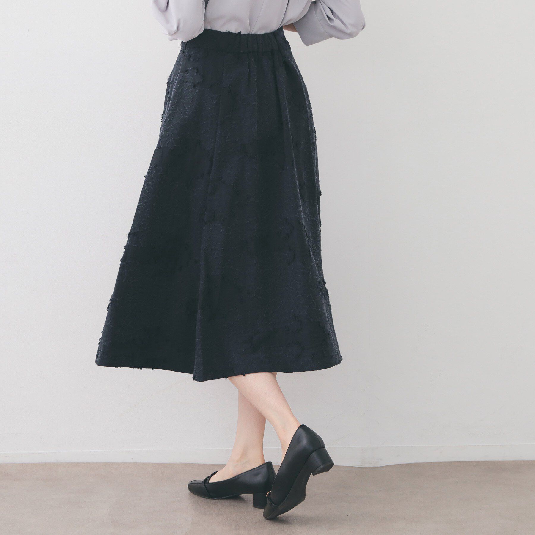 index「フラワーカットジャカードタックフレアスカート【洗濯機OK／イージーアイロン】」|スカート|