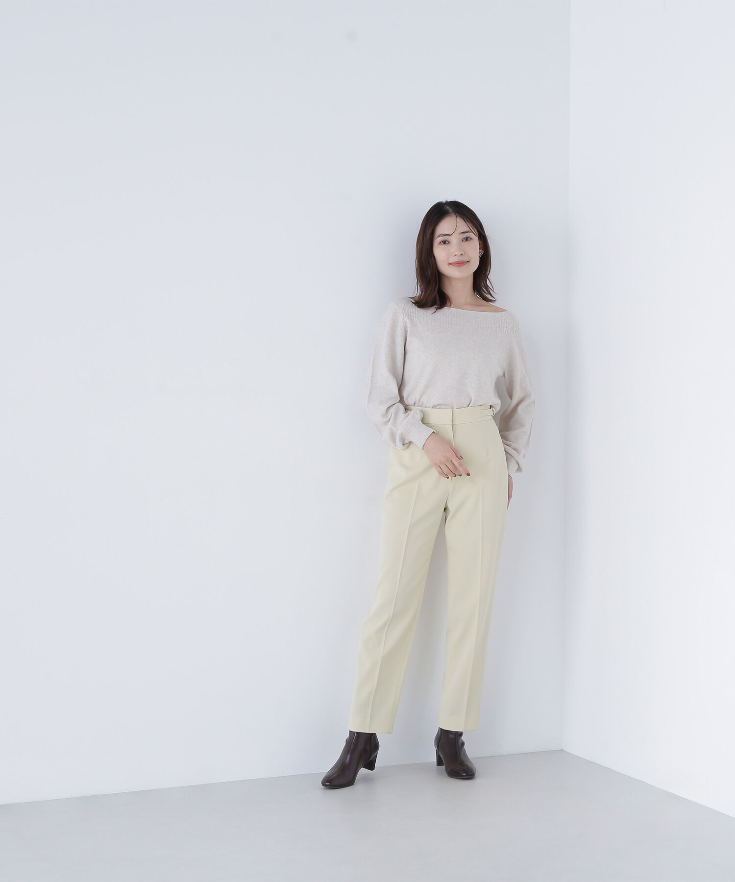  「サイドバックルテーパードパンツ」|その他|