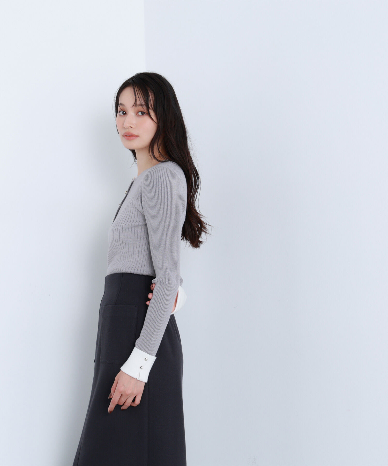  「フロントボタンバイカラーニット」|ニット・セーター|