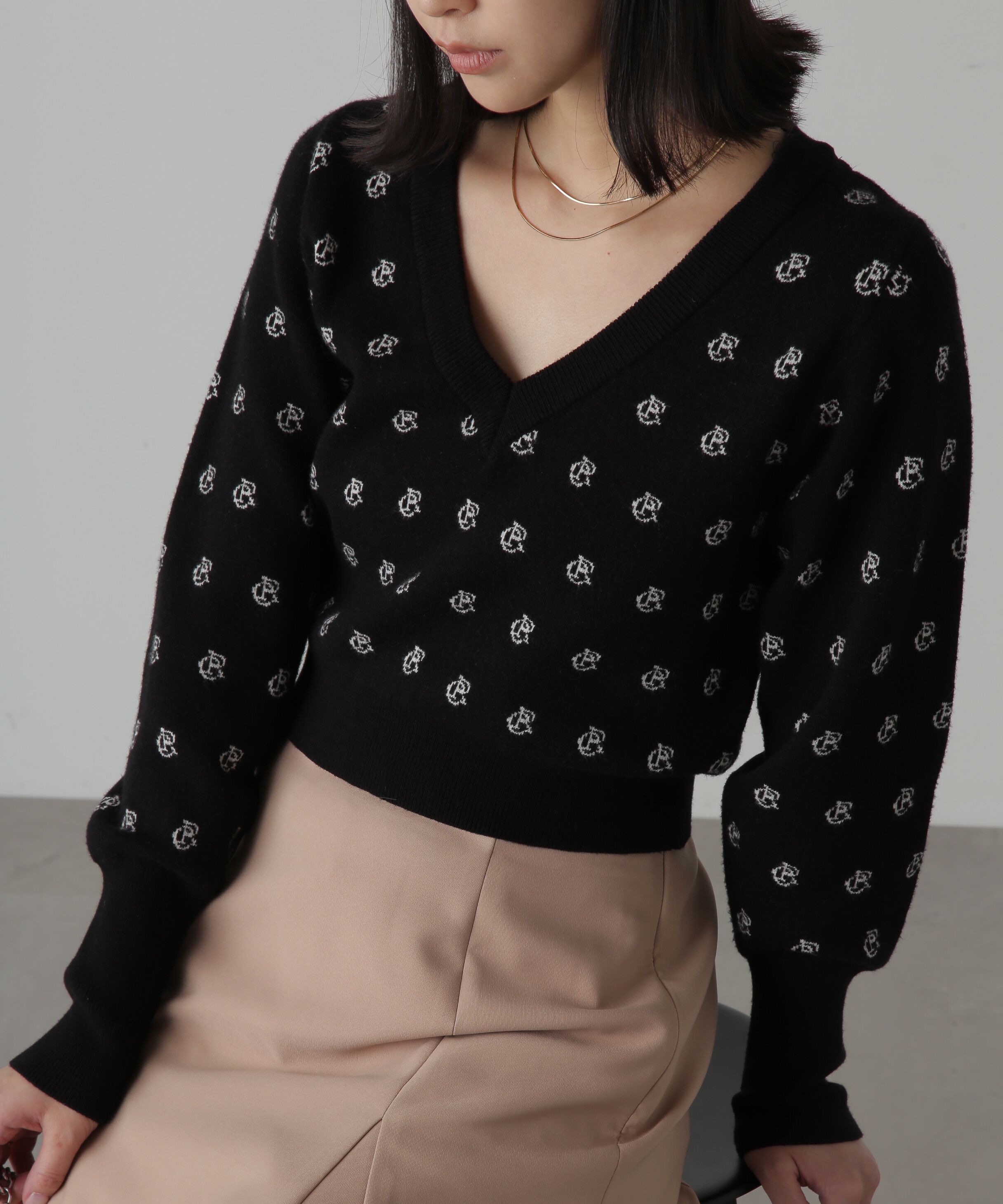  「総柄コンパクトロゴニット」|ニット・セーター|